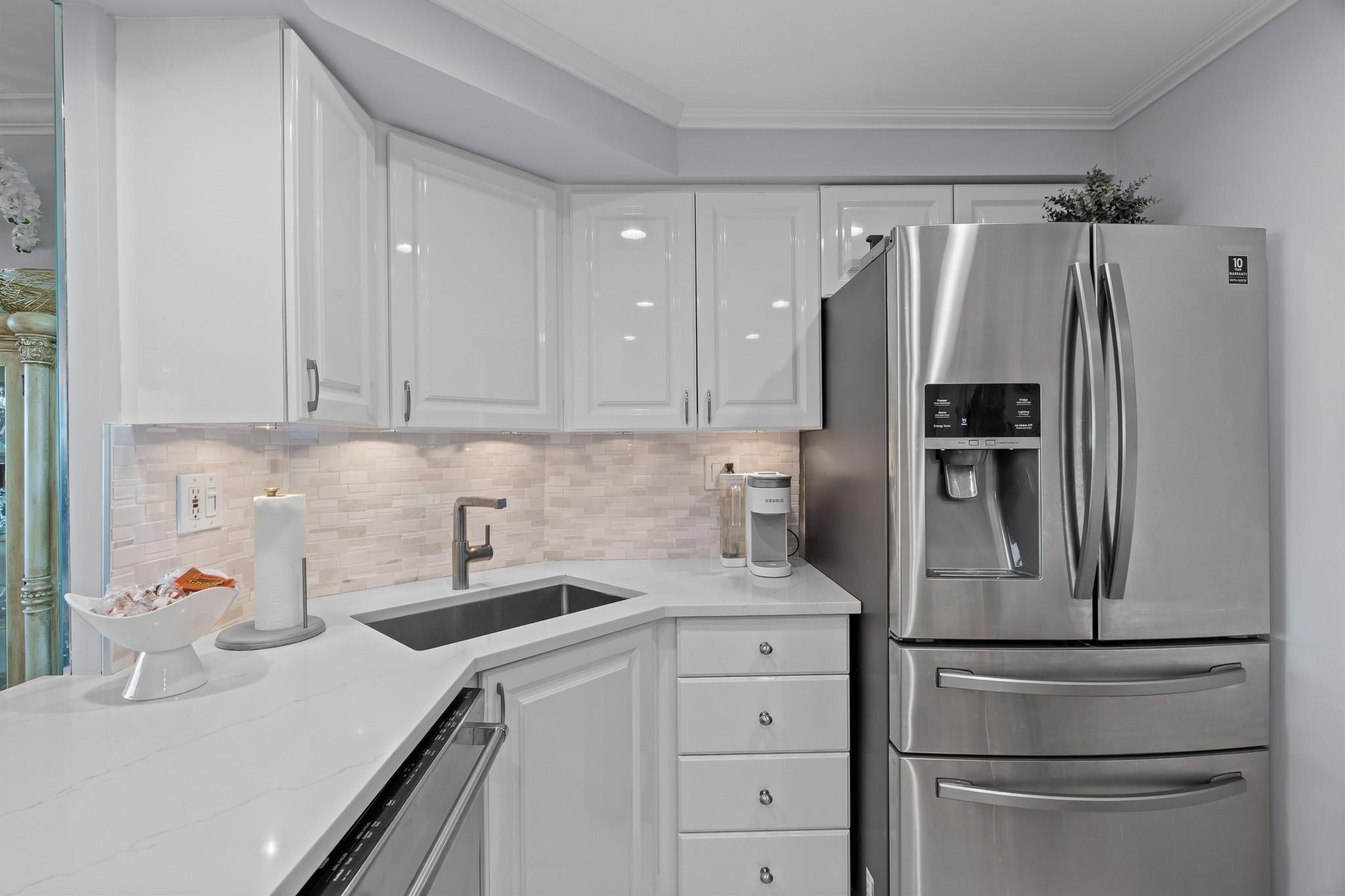 3200 NE 36th St 1407