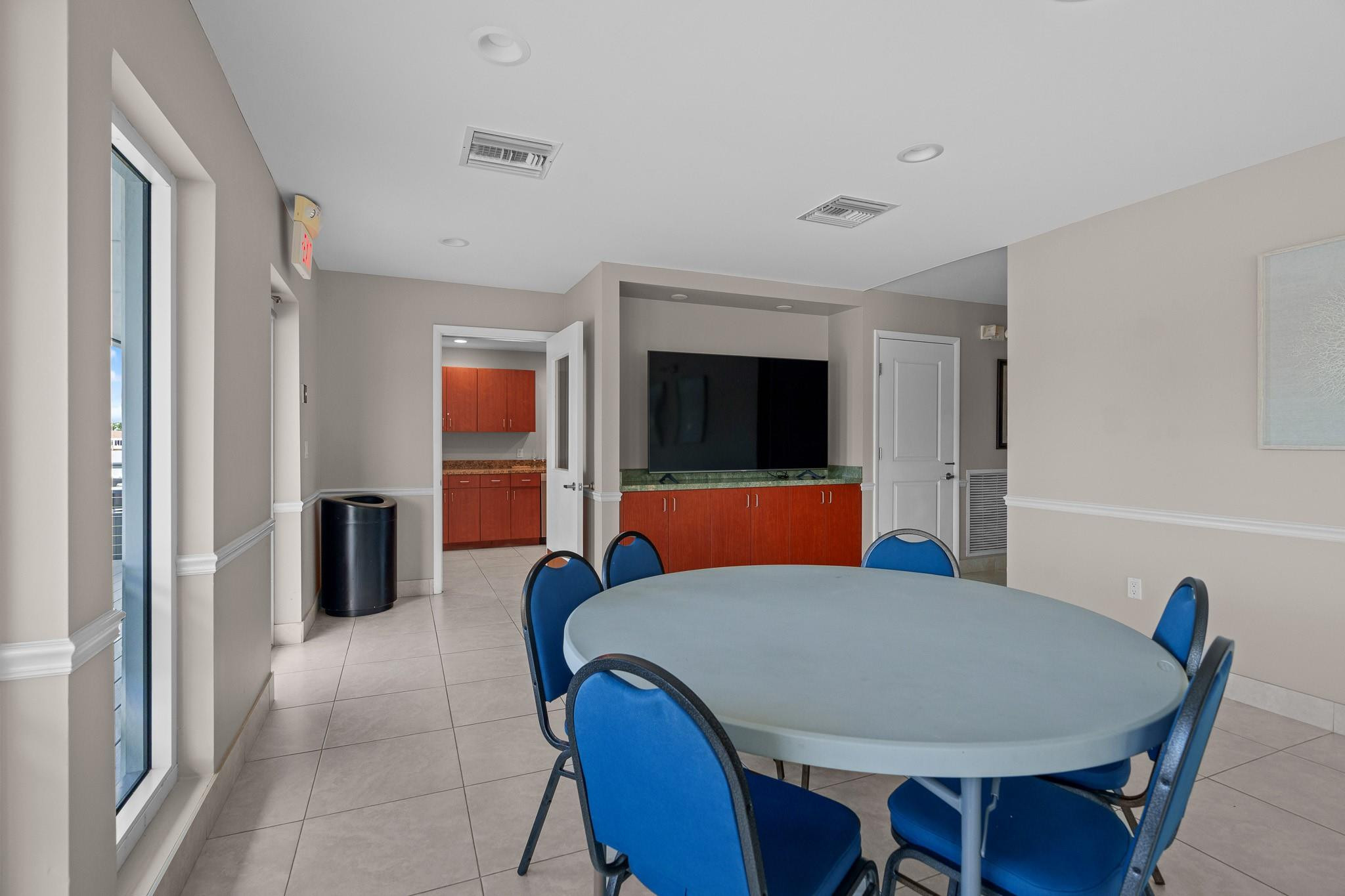 3300 NE 36th St 1107