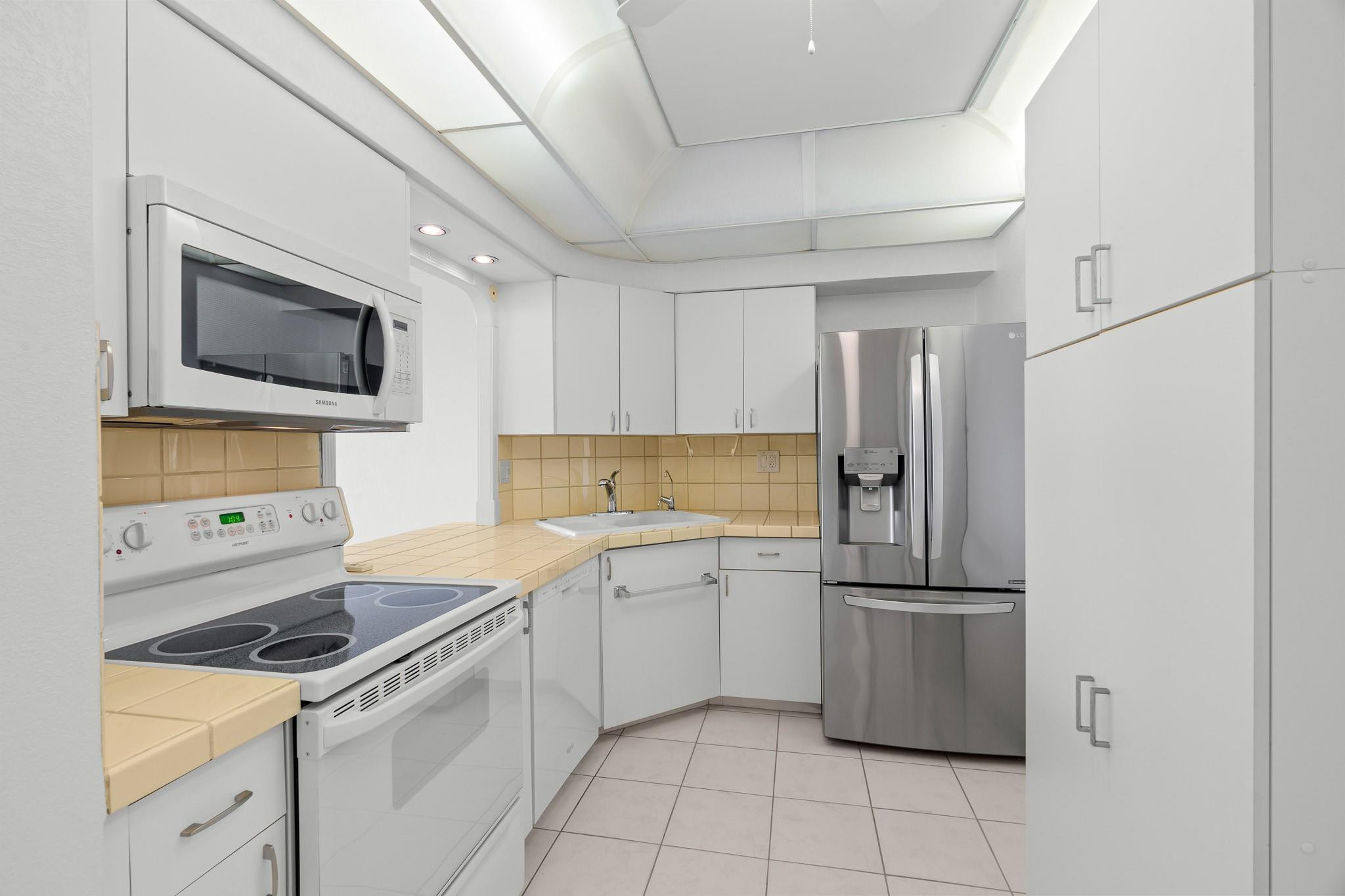 3300 NE 36th St 1507