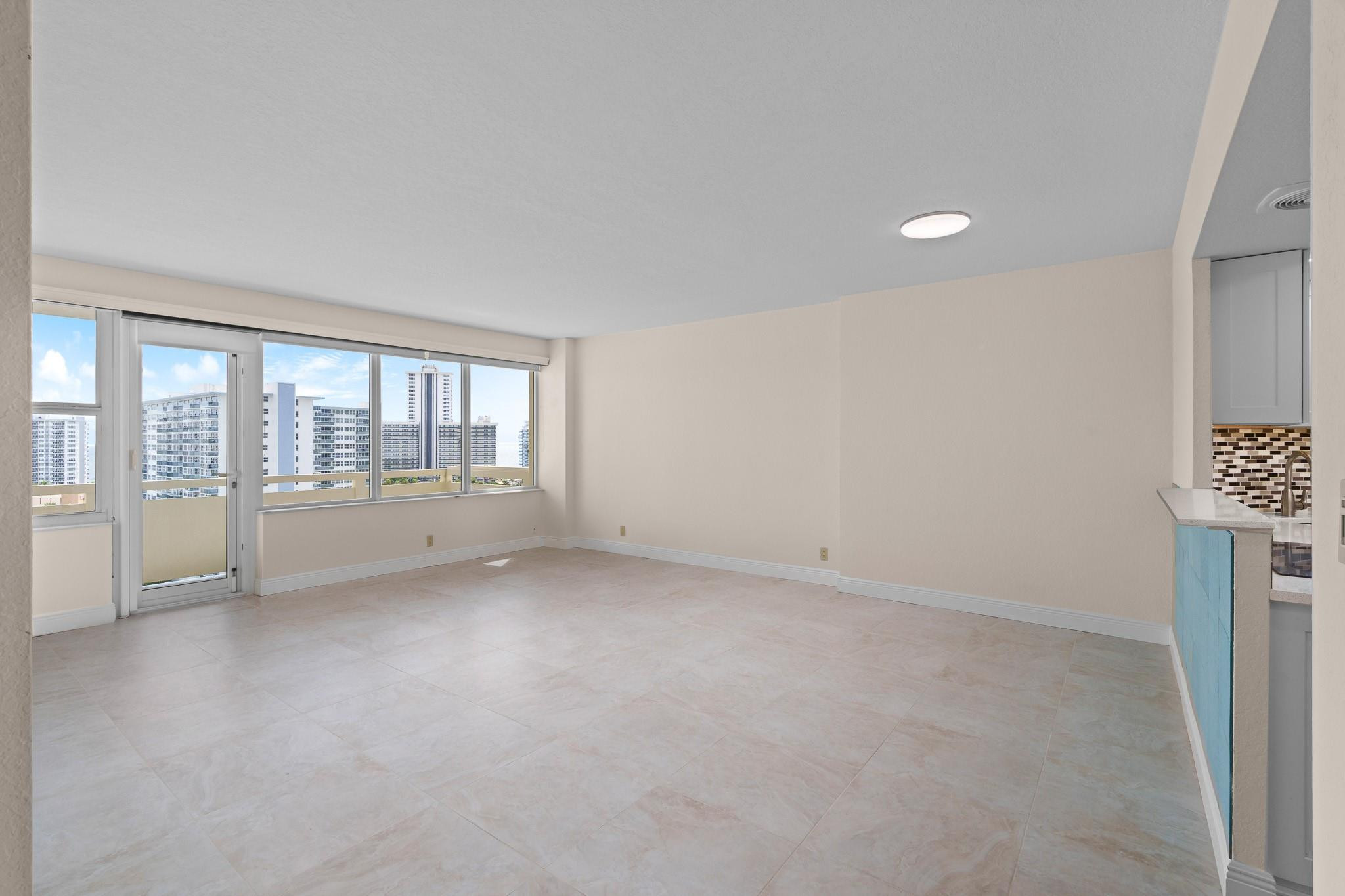3200 NE 36th 1420