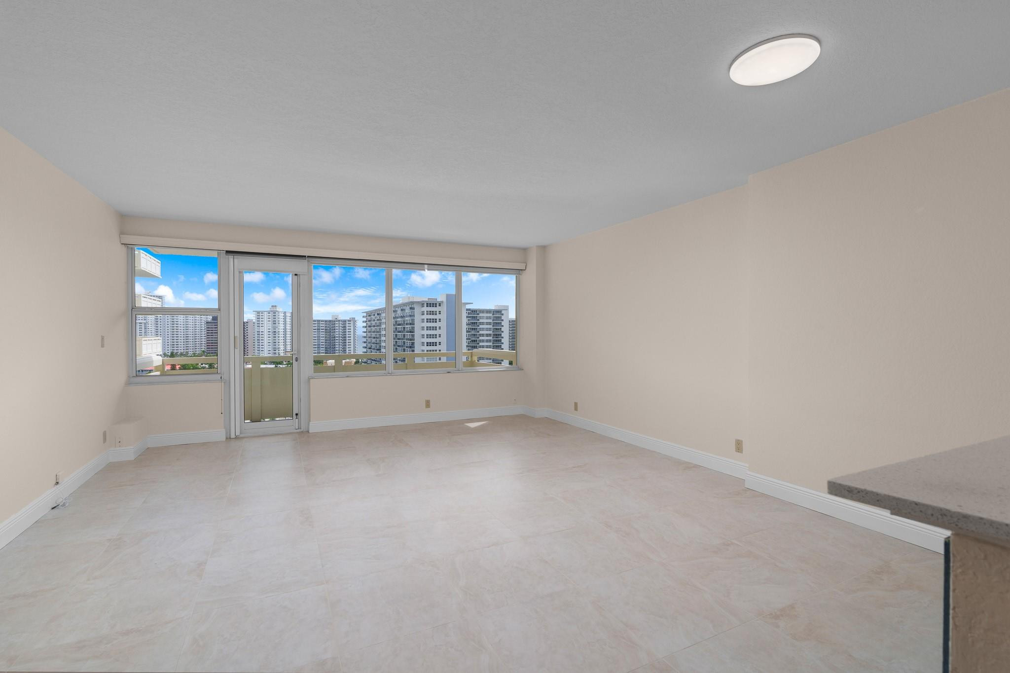 3200 NE 36th 1420
