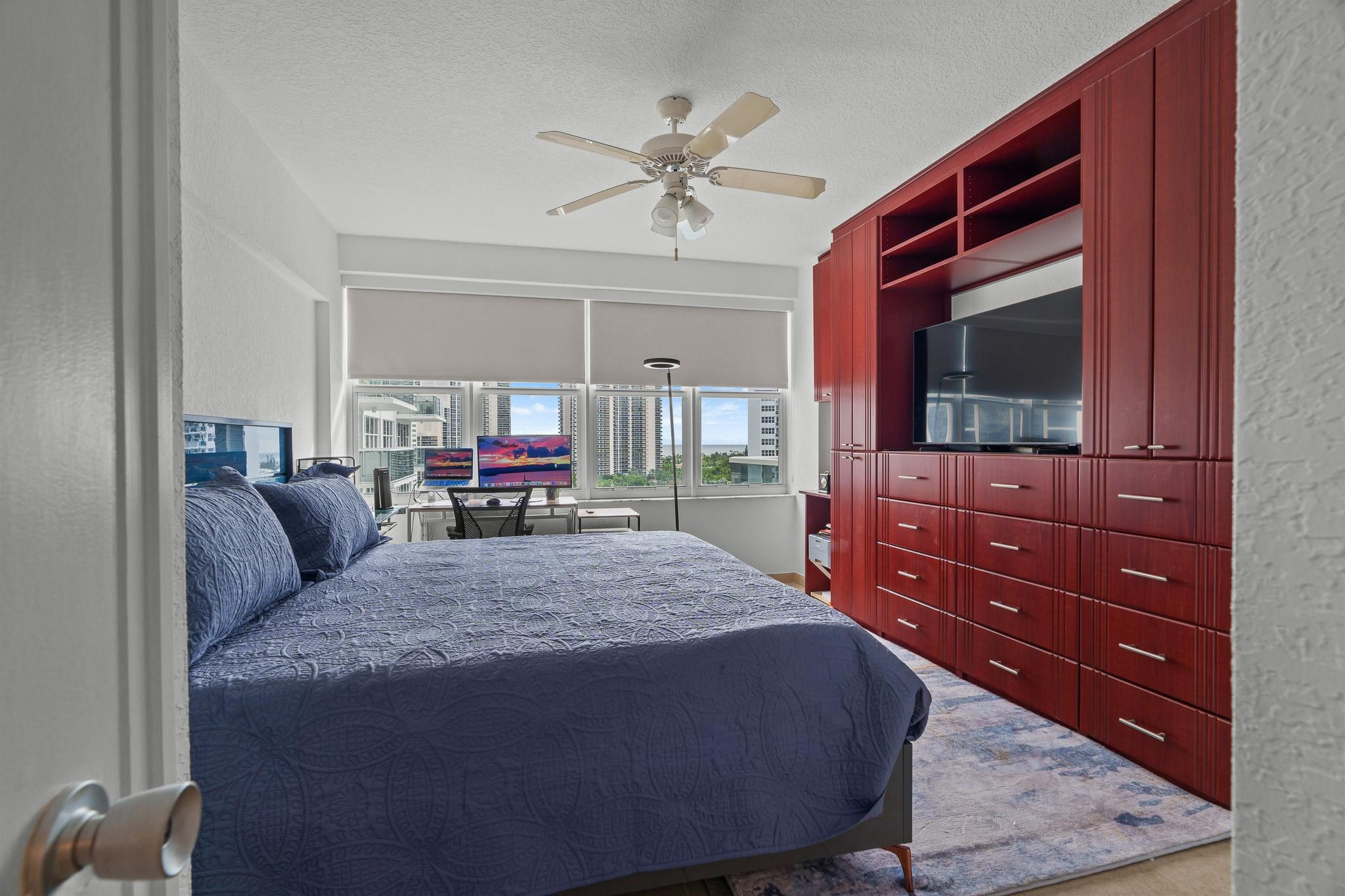 3300 NE 36th St 1220