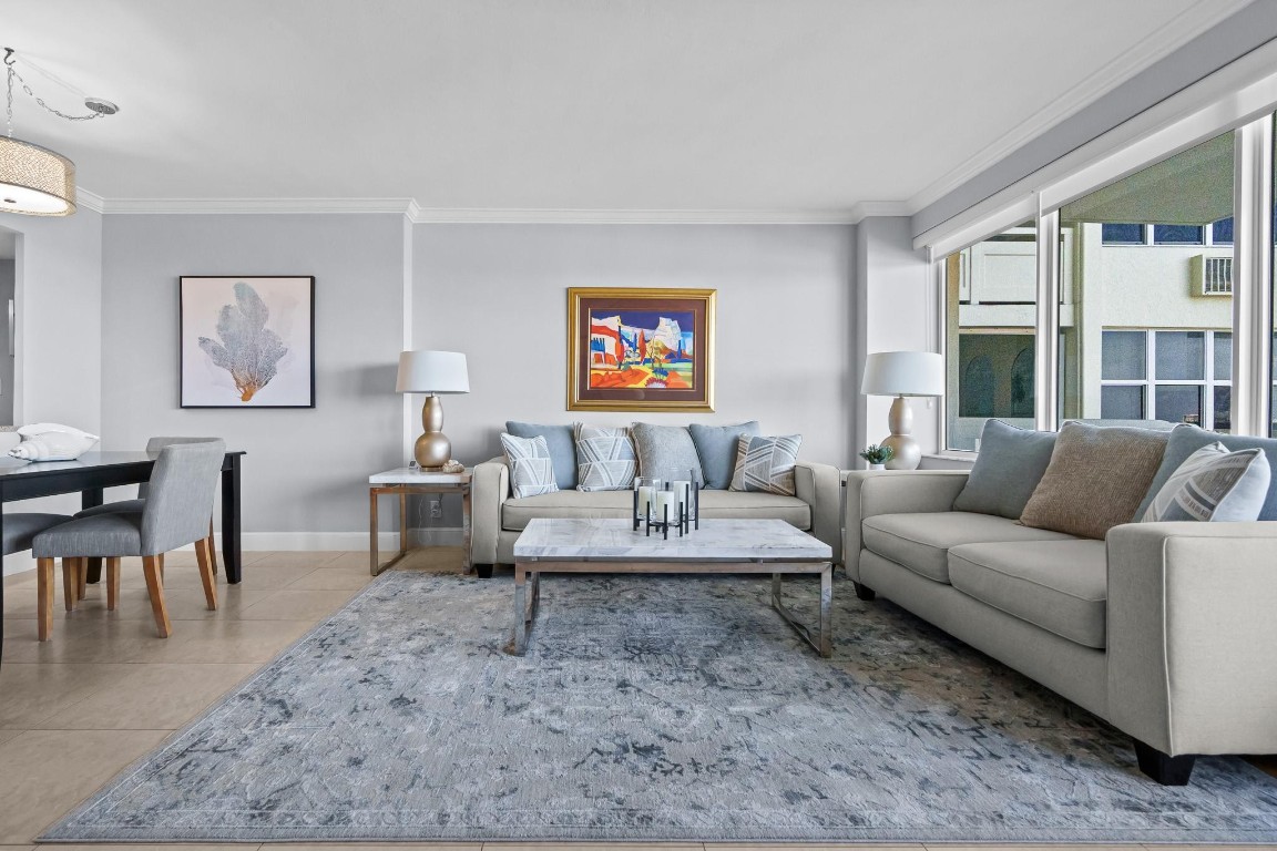 3200 NE 36th St 712A