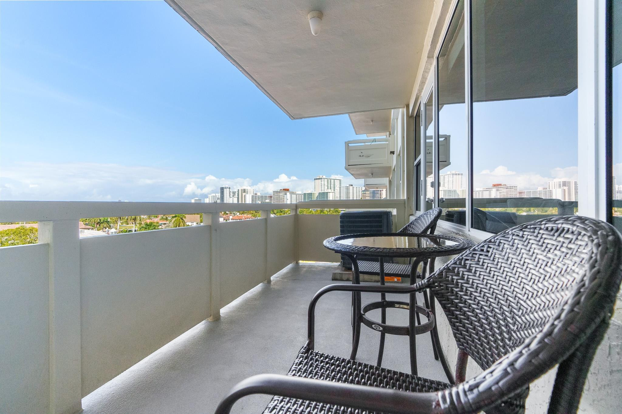 3200 NE 36th St 712A