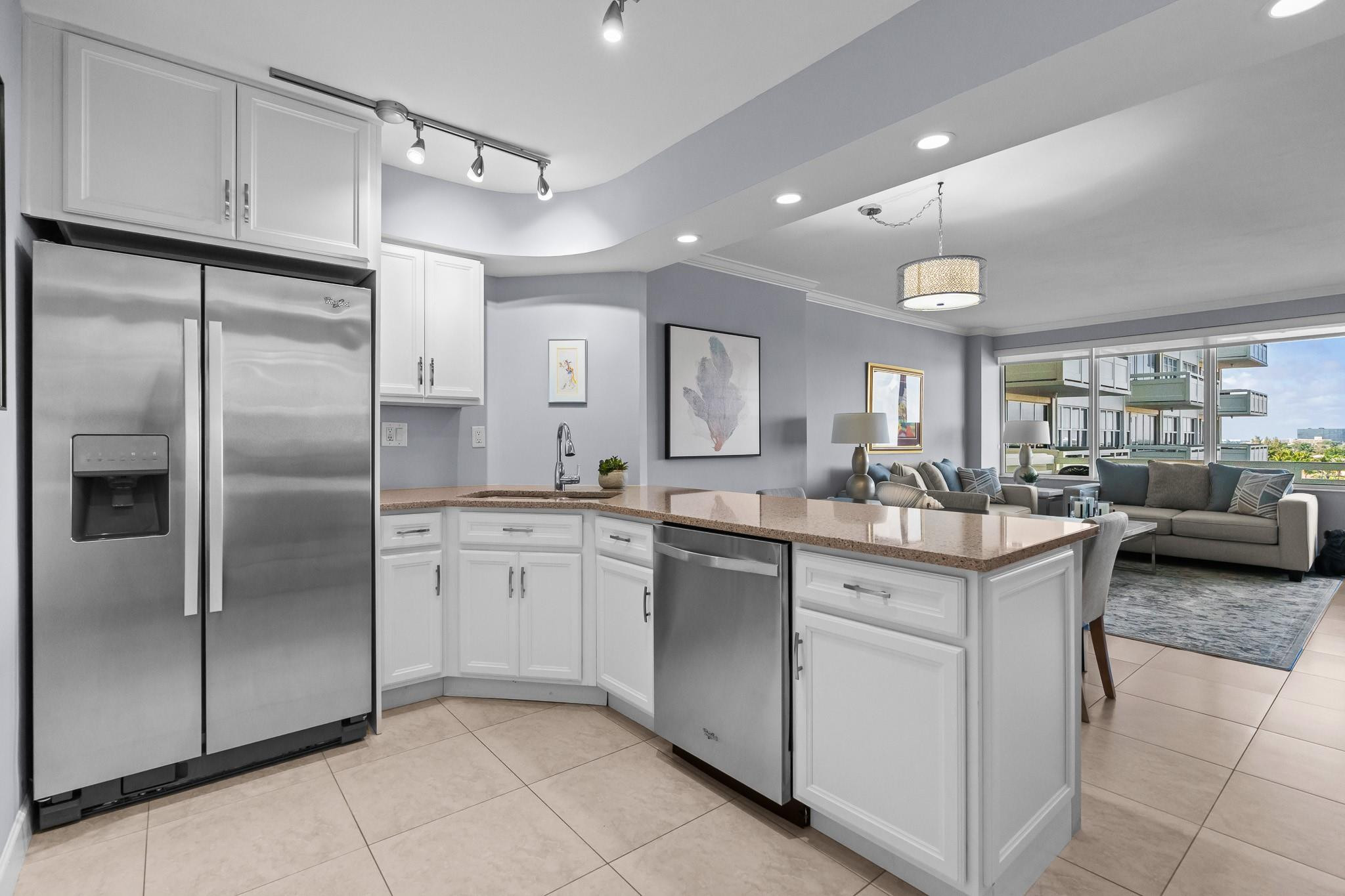 3200 NE 36th St 712A