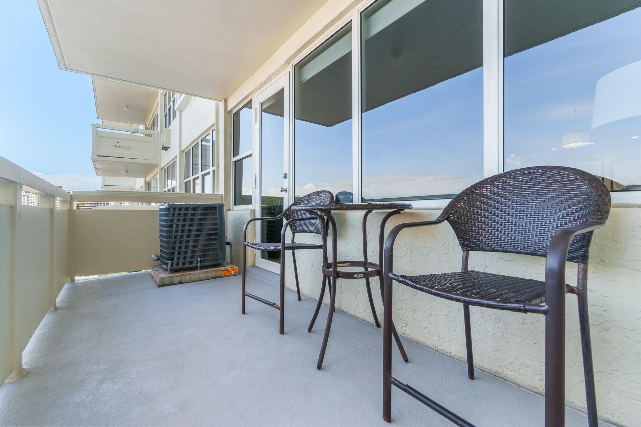 3200 NE 36th St 712A