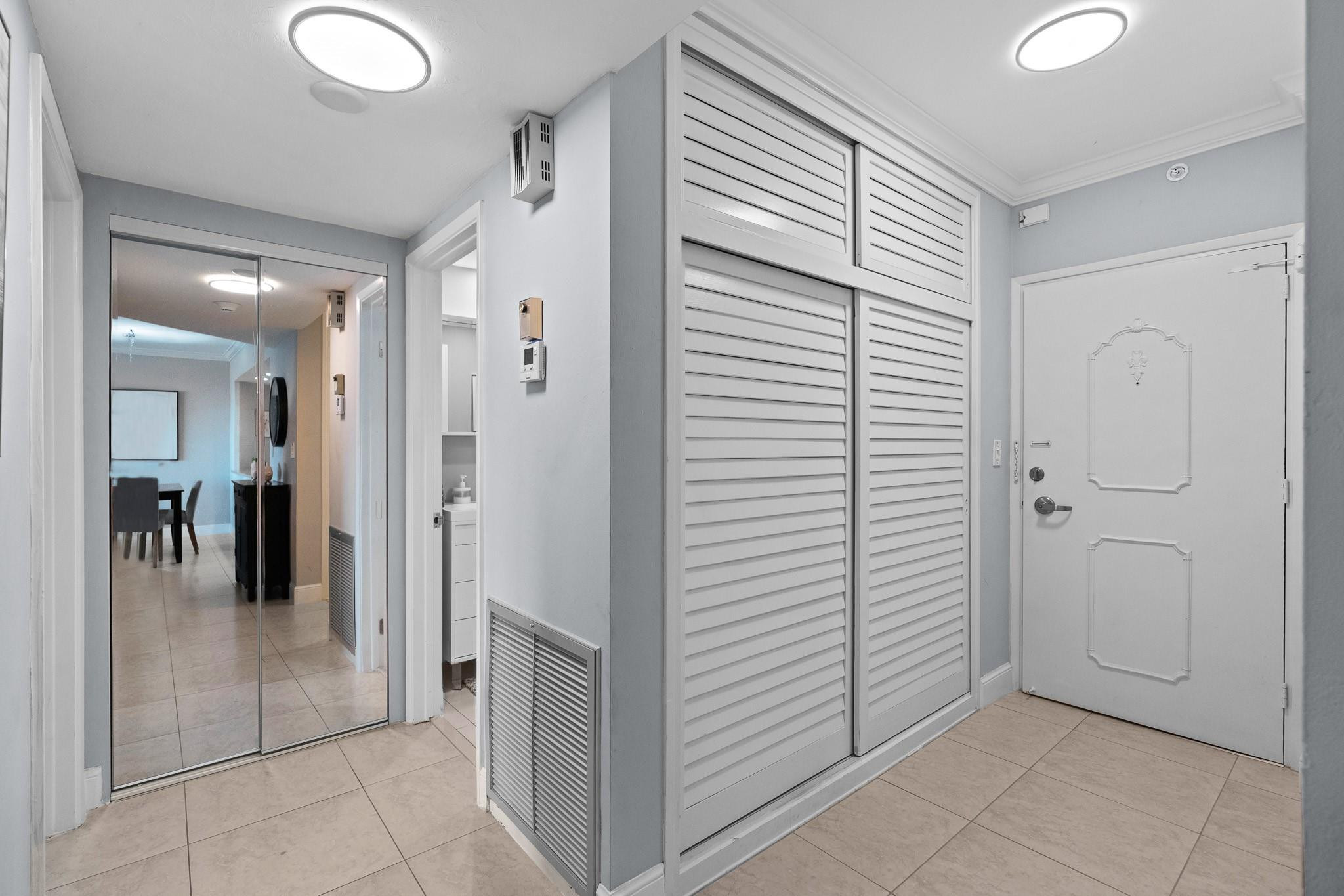 3200 NE 36th St 712A