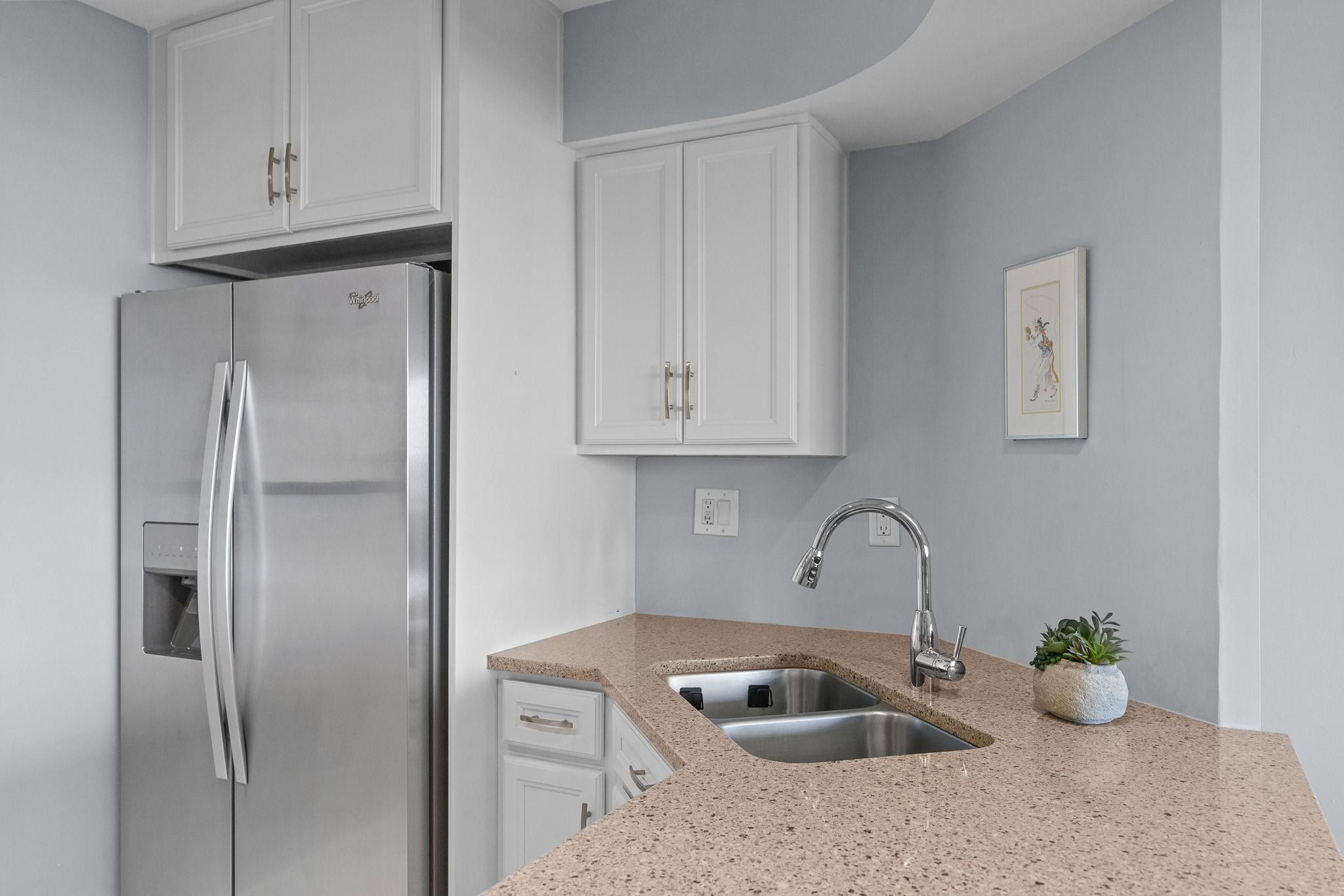 3200 NE 36th St 712A