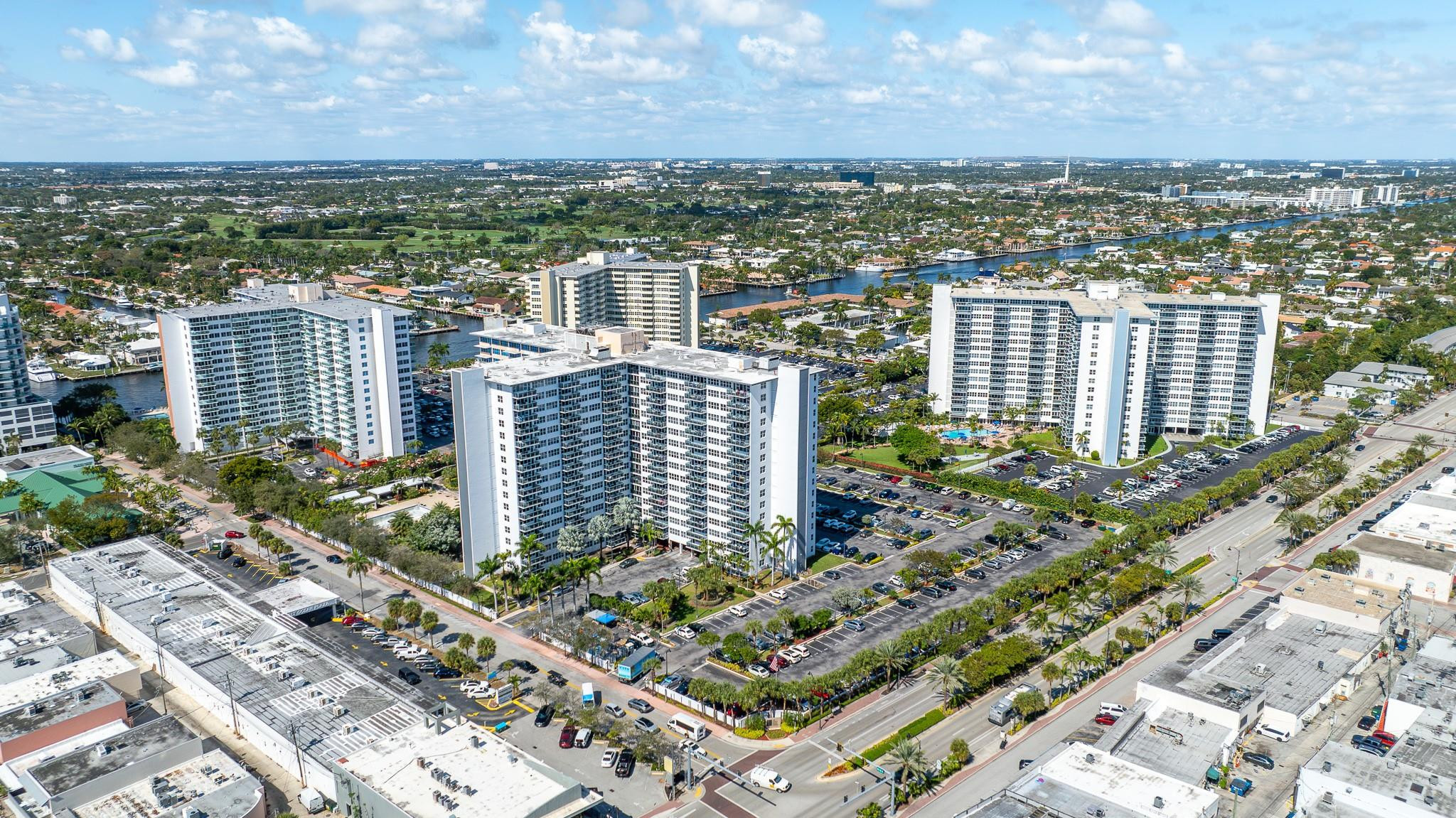 3333 NE 34th St 1101