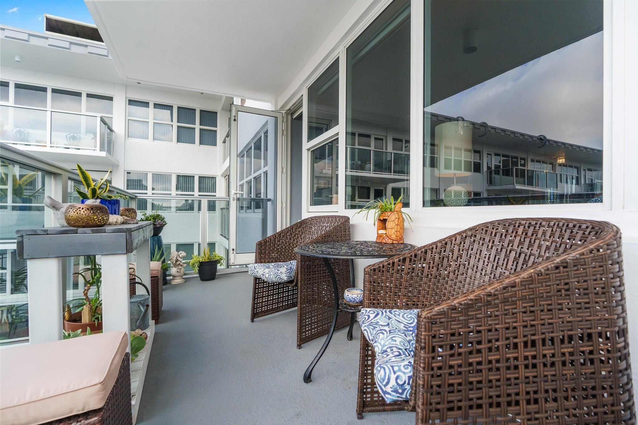 3333 NE 34th St 1611