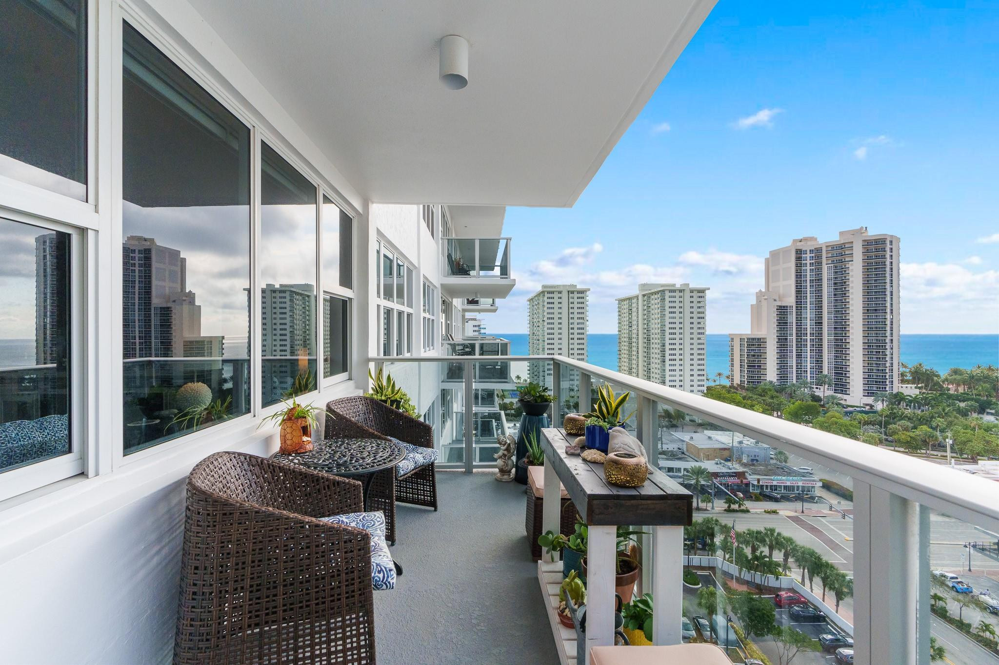 3333 NE 34th St 1611