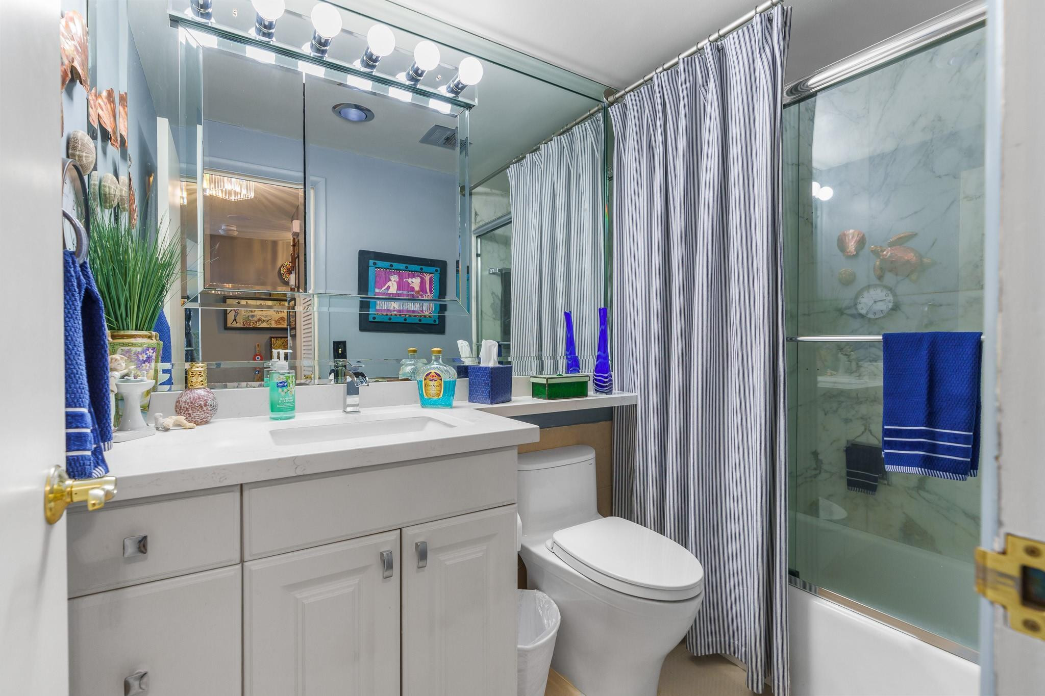 3333 NE 34th St 1611