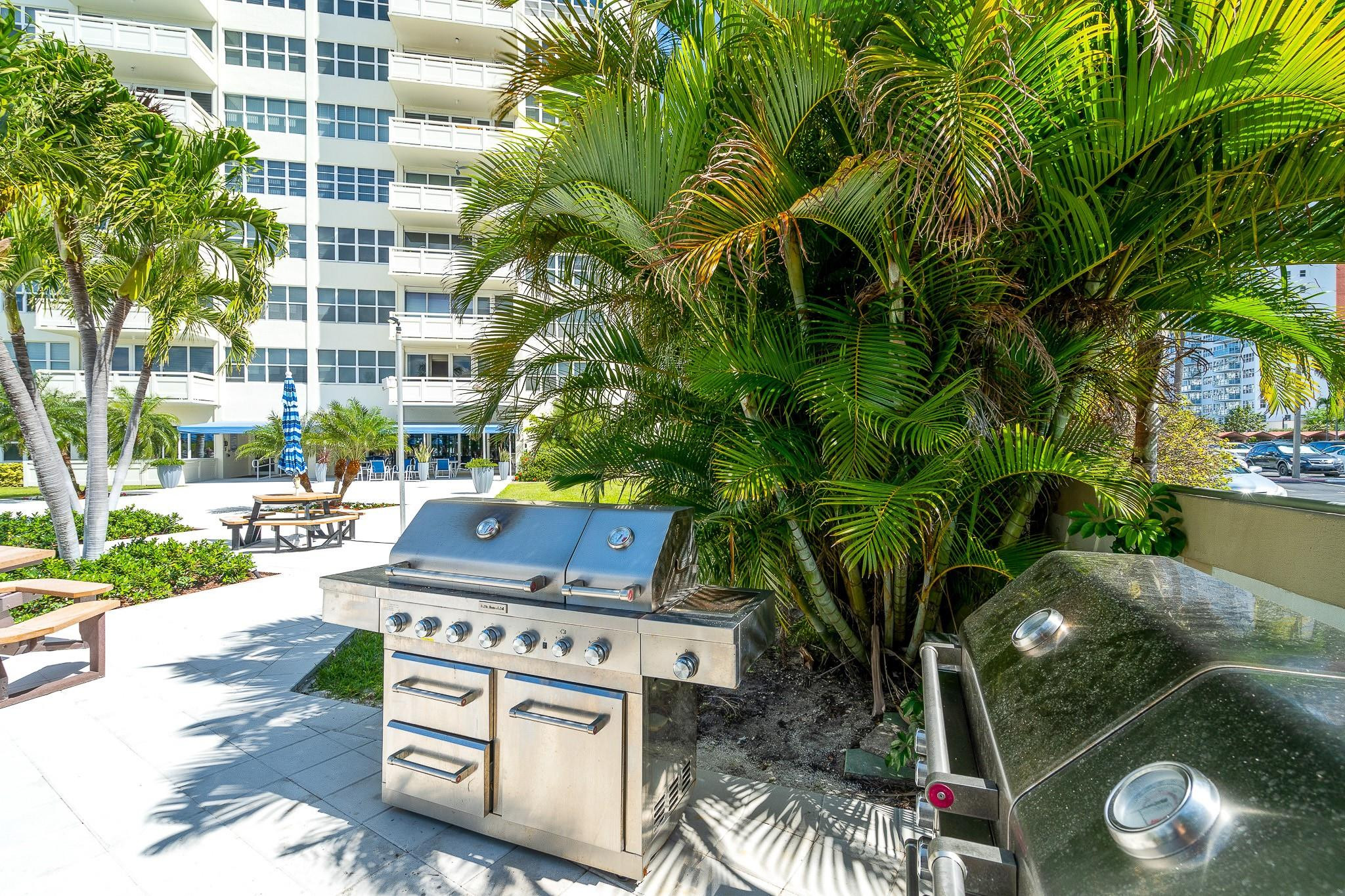 3200 NE 36th St 914