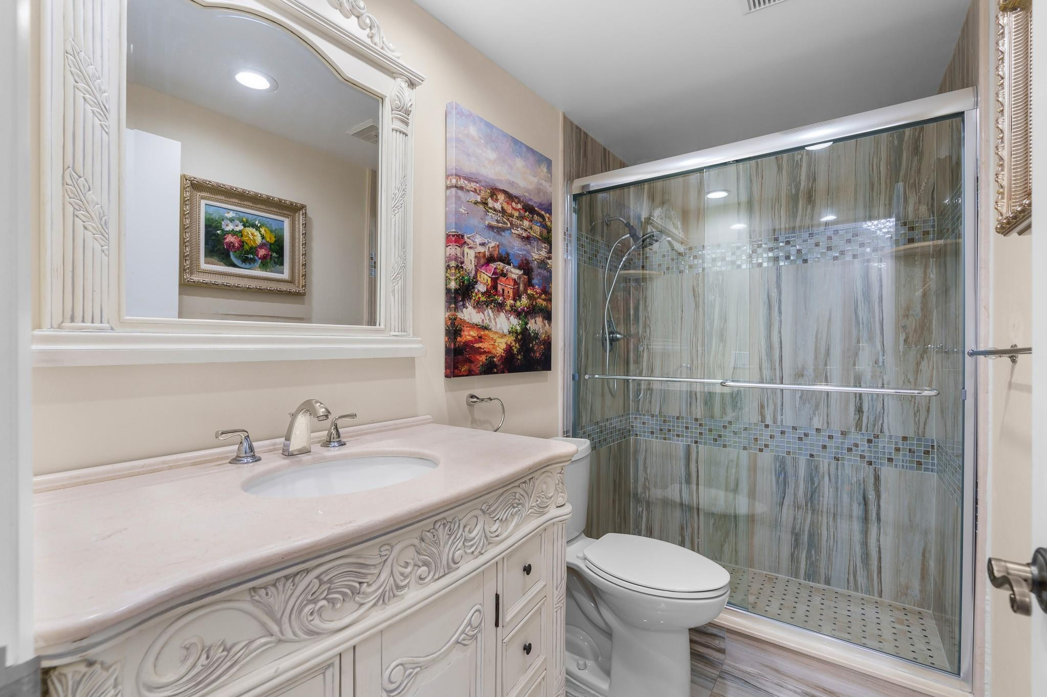 3333 NE 34th St 810