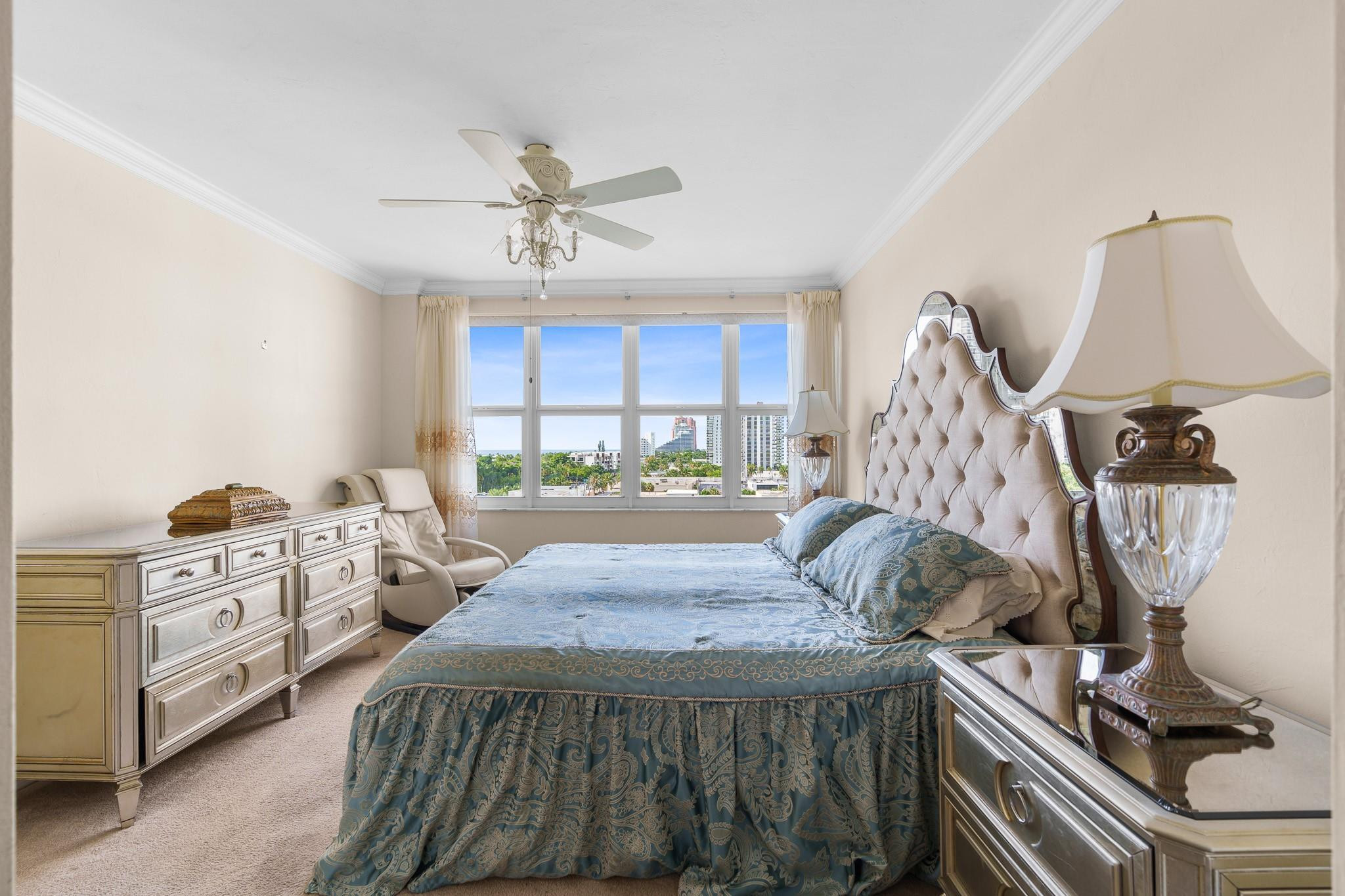 3333 NE 34th St 810