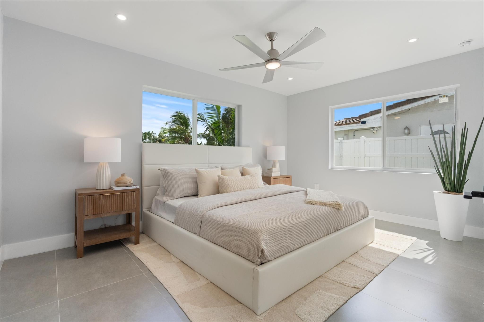 324 NE 28th Street
