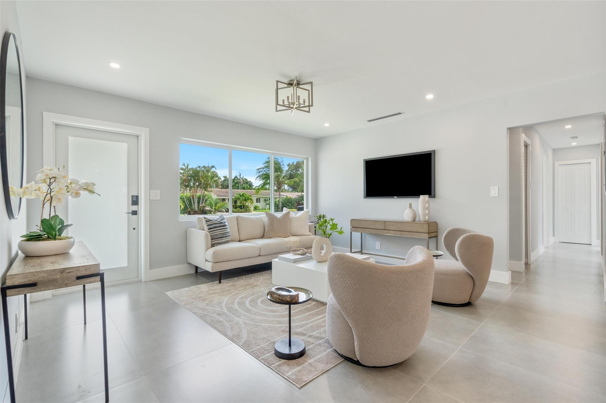 324 NE 28th Street