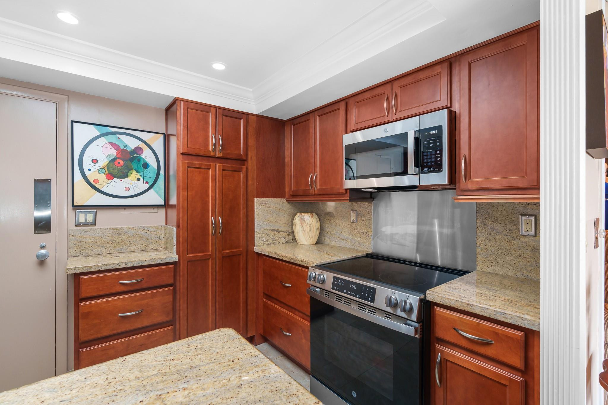 3333 NE 34th St 1214