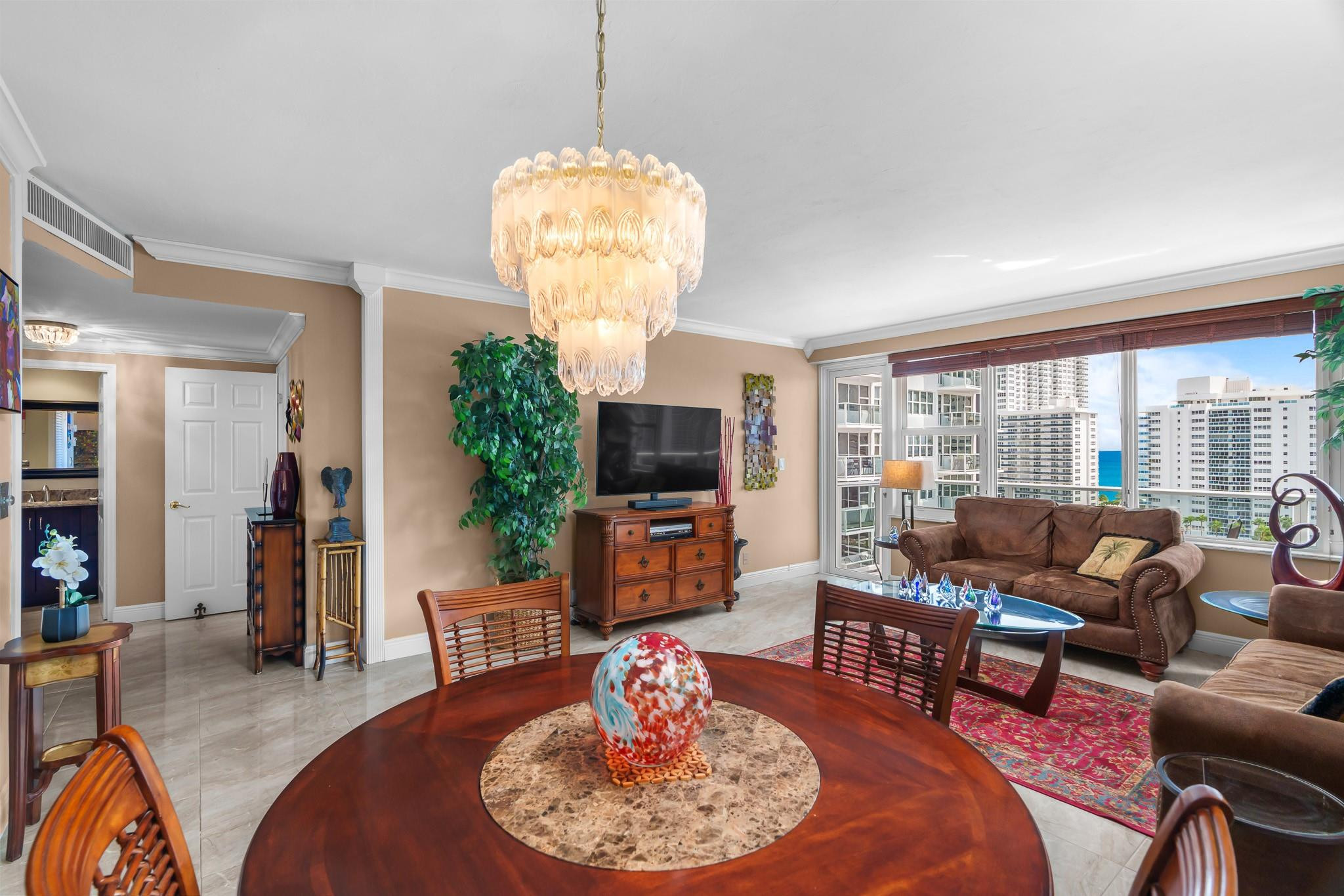 3333 NE 34th St 1214