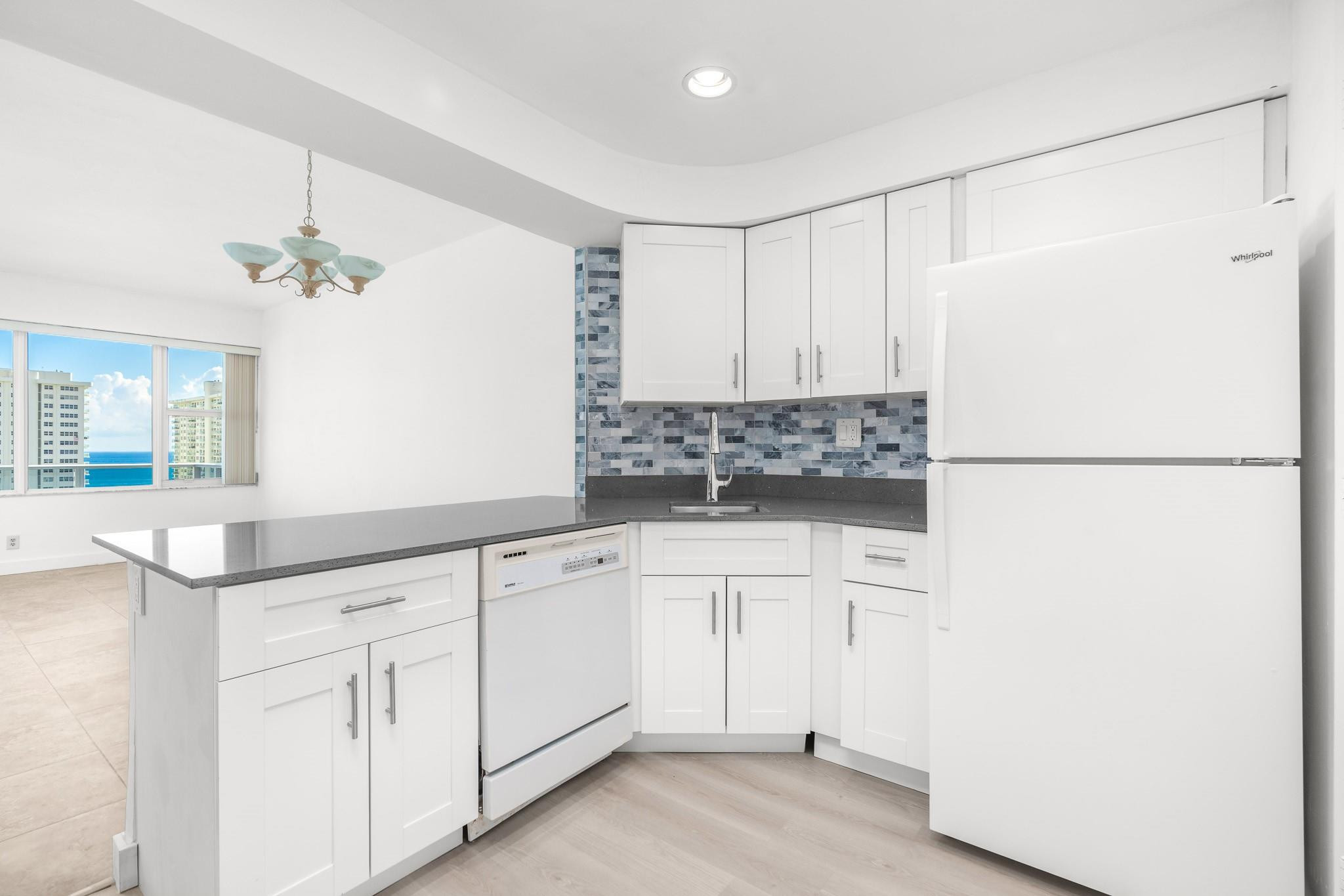 3333 NE 34th St 1714