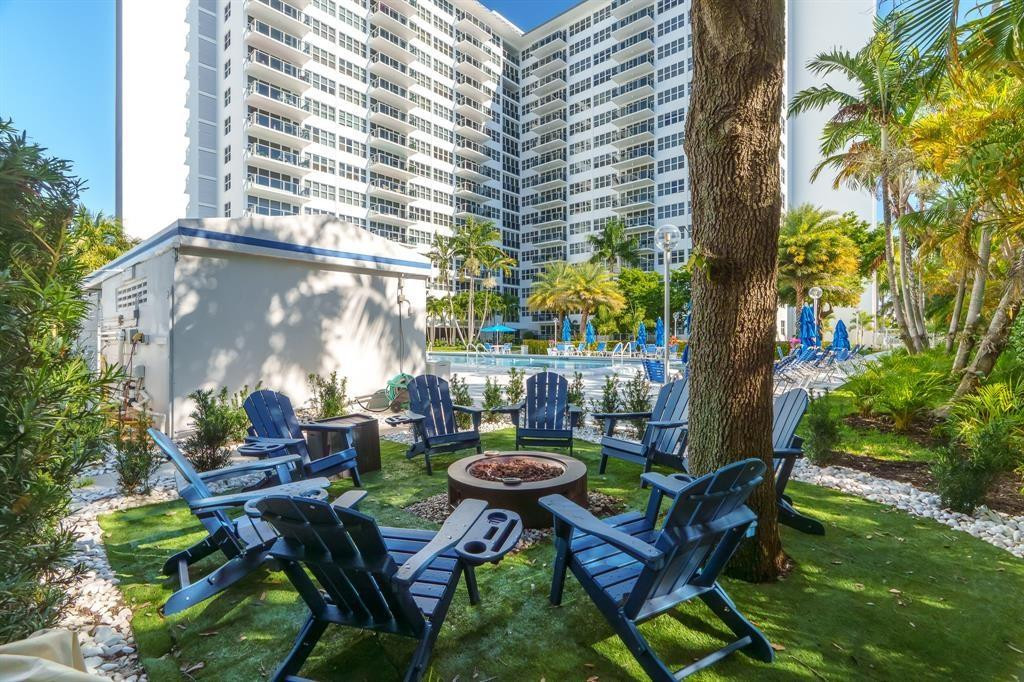 3333 NE 34th Street 522