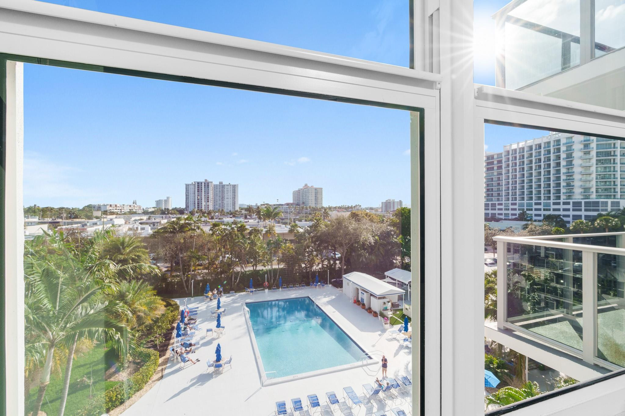 3333 NE 34th Street 522