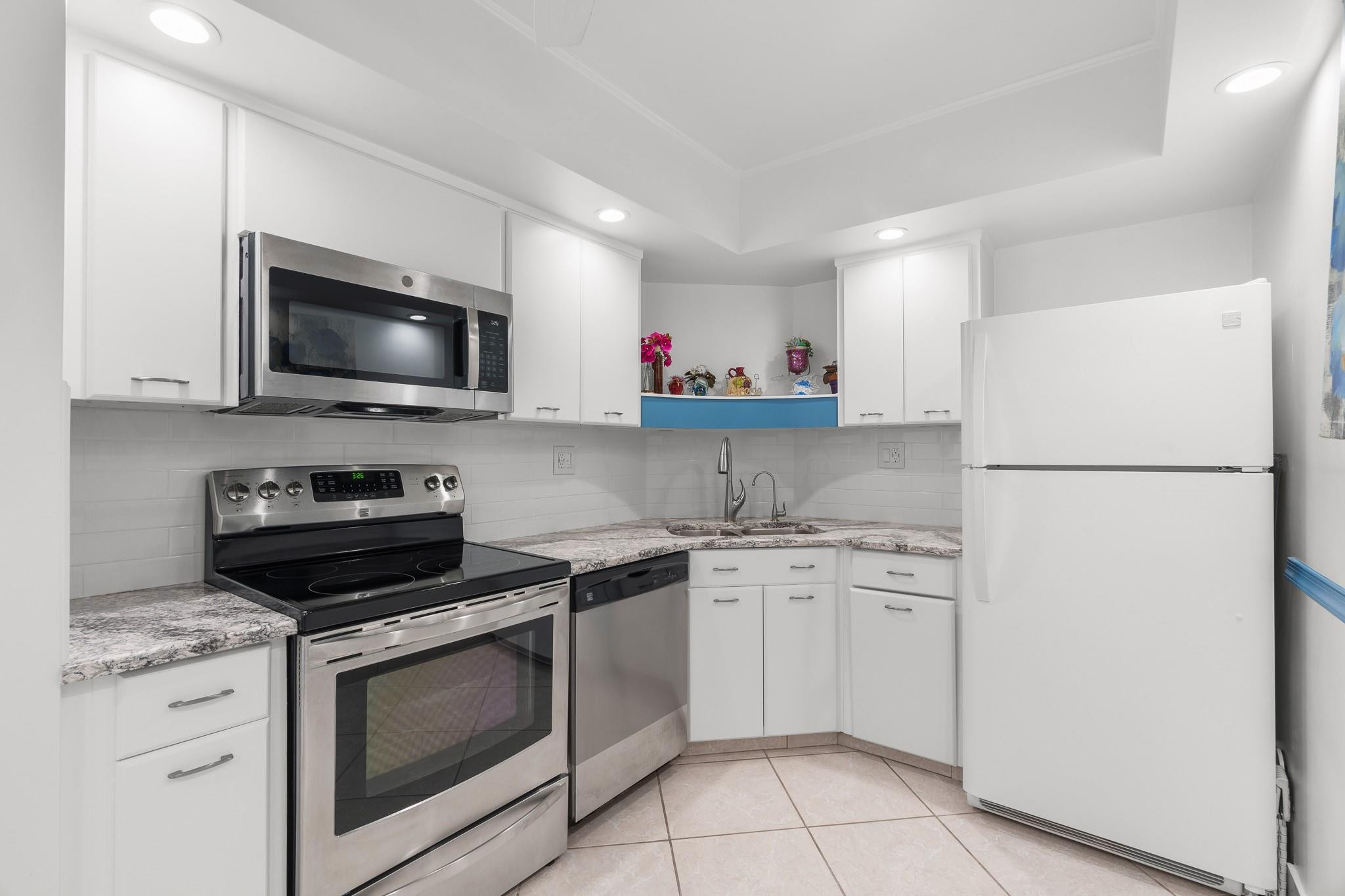 3333 NE 34th Street 522