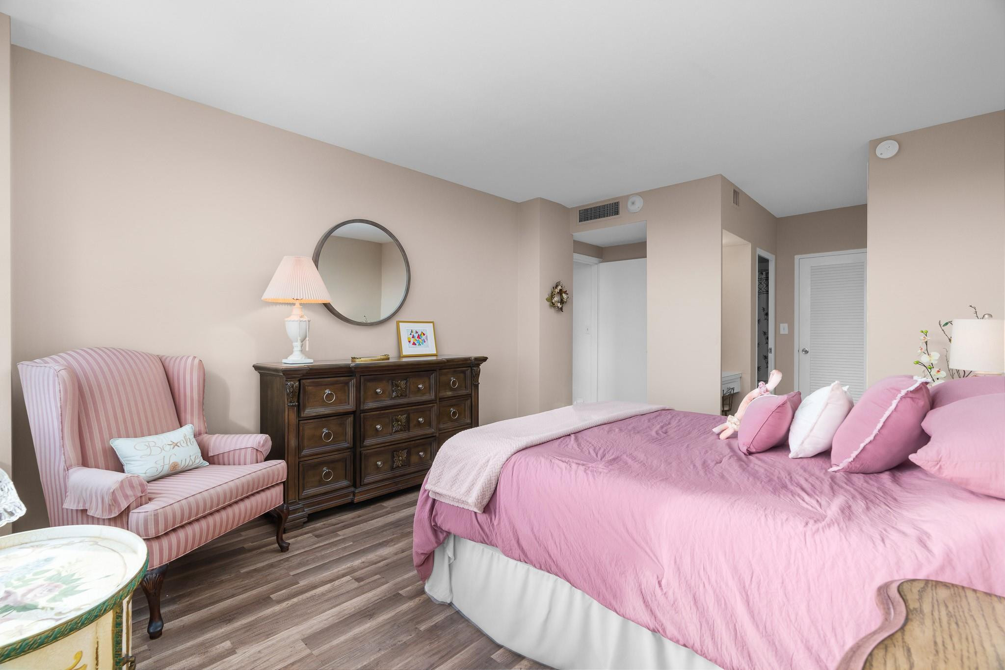 3333 NE 34th Street 522