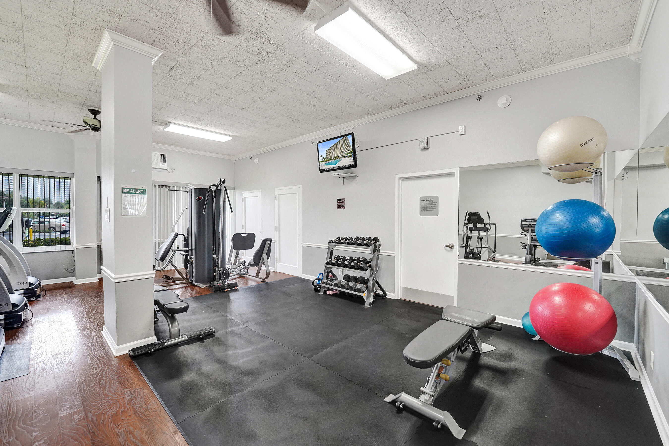 3200 NE 36th Street 220