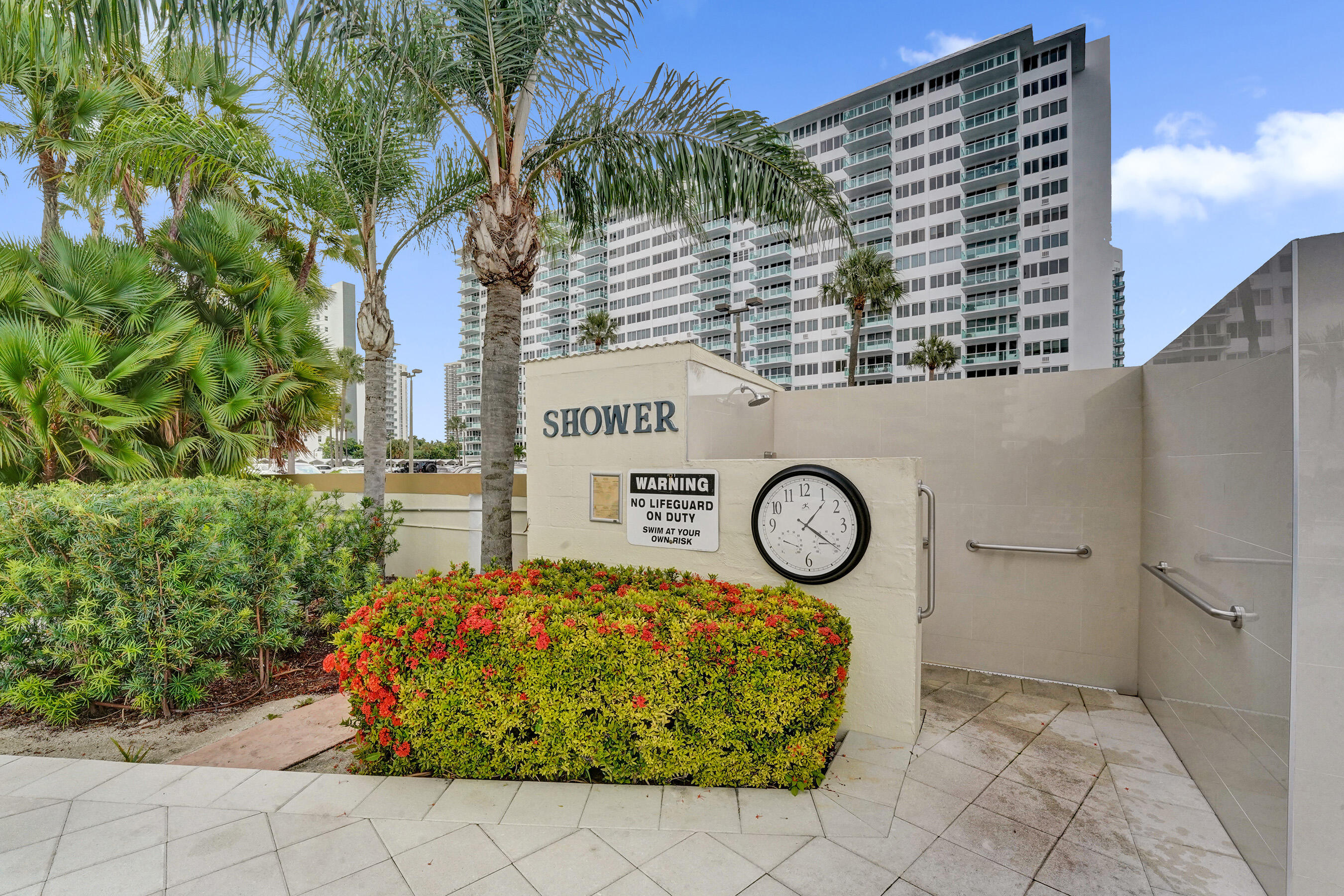 3200 NE 36th Street 220