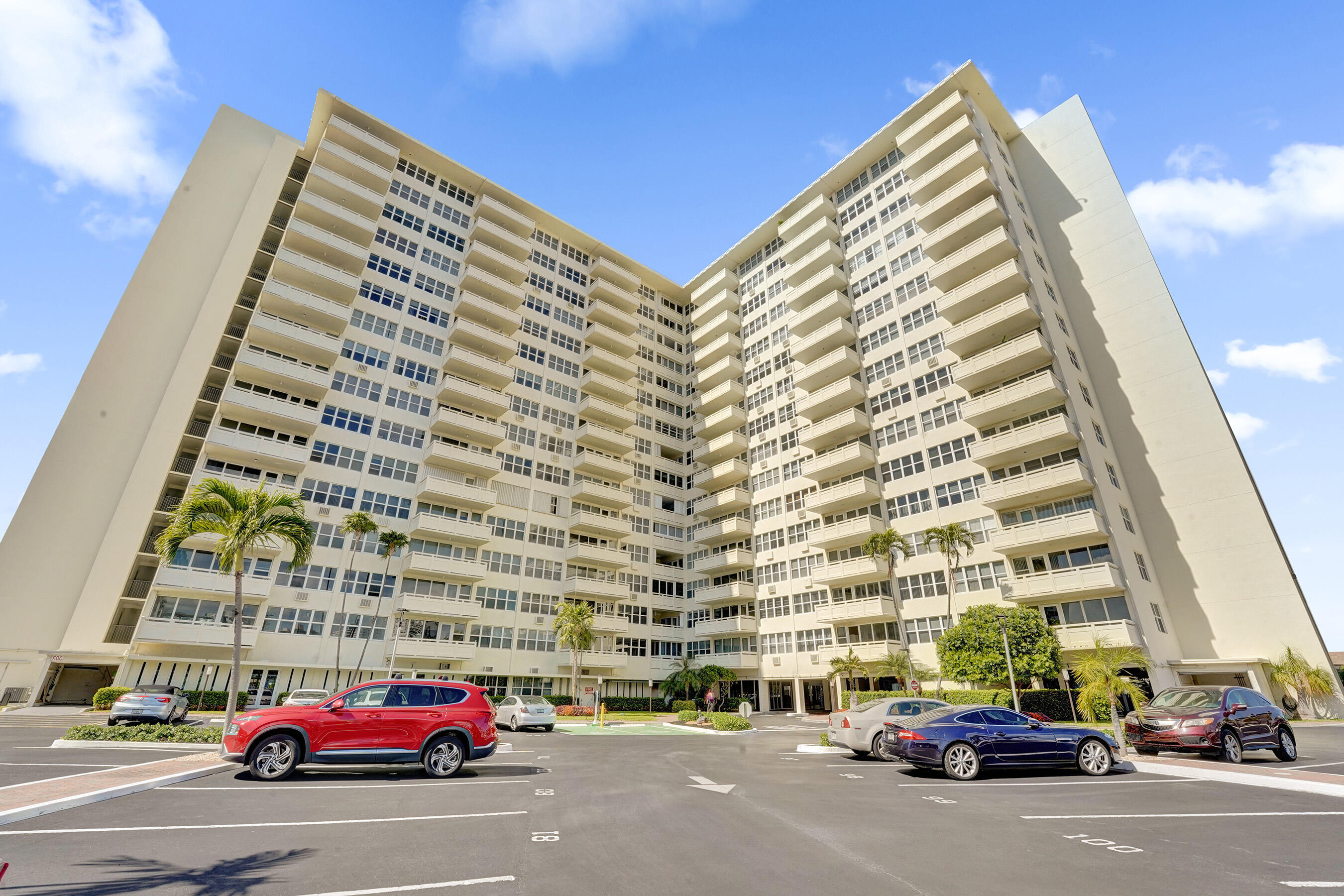 3200 NE 36th Street 220