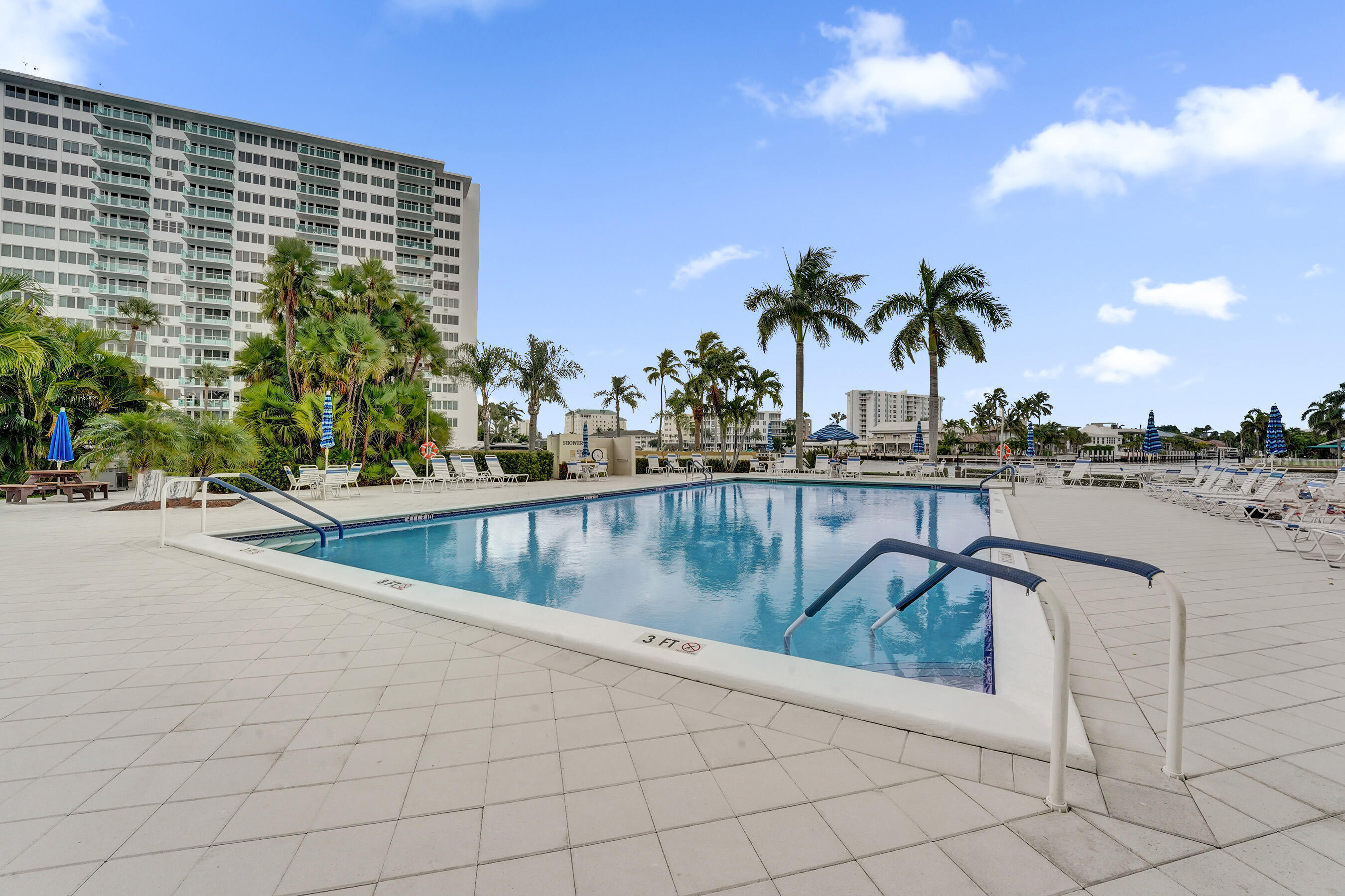 3200 NE 36th Street 220