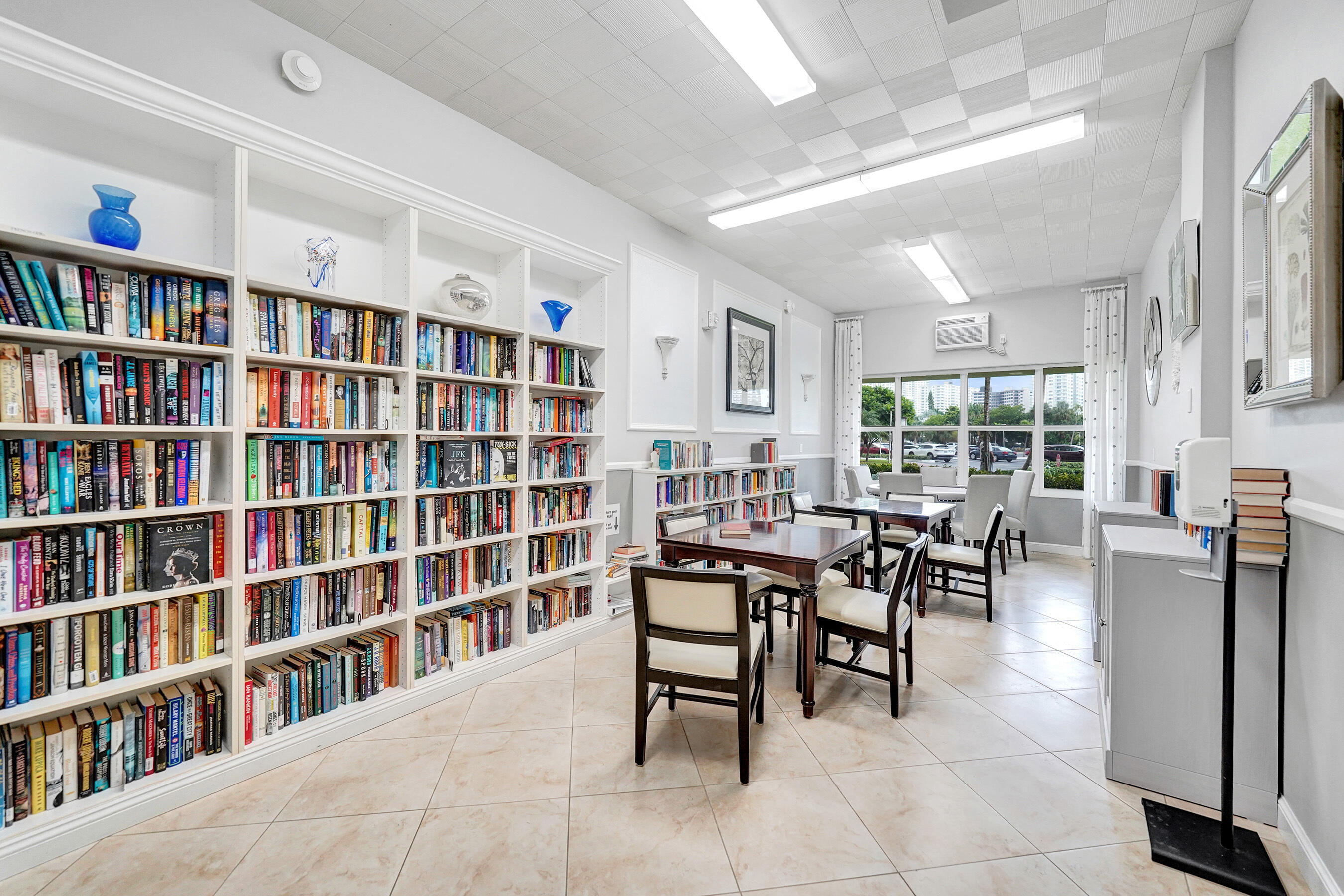 3200 NE 36th Street 220