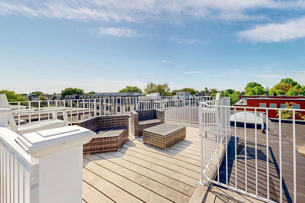 758 E 3rd St # 2