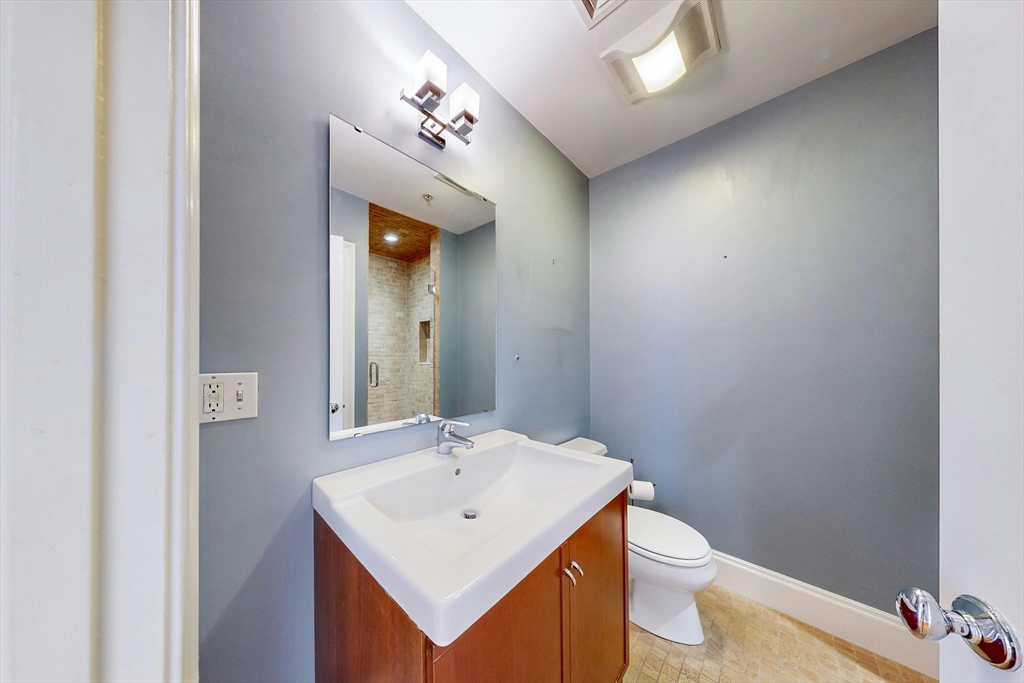 758 E 3rd St # 2