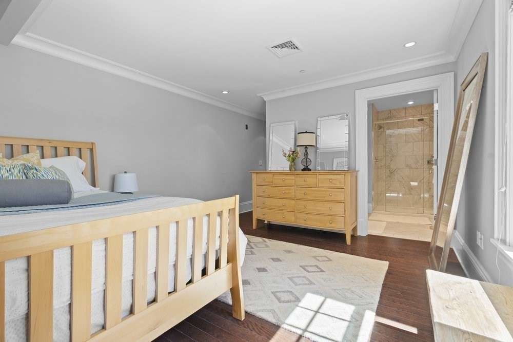 606 East Fourth Street # 203