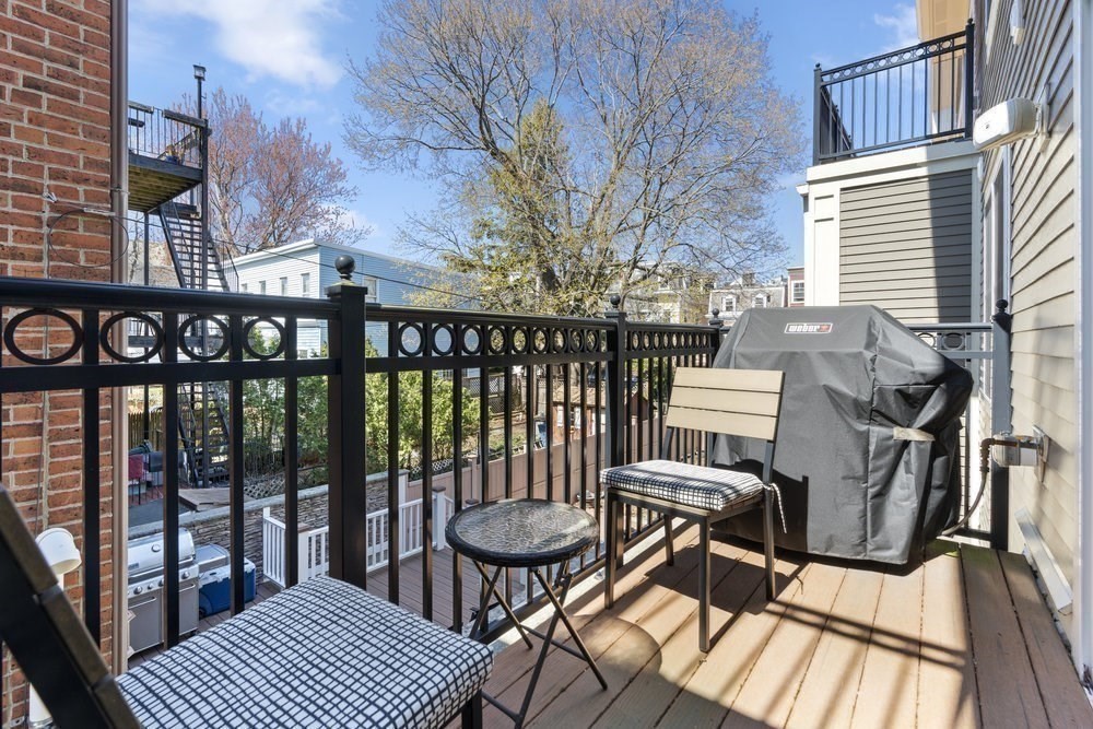 606 East Fourth Street # 203