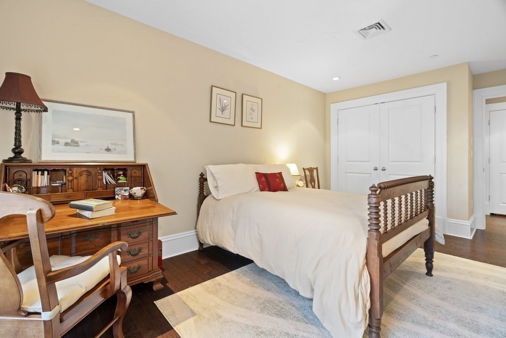 606 East Fourth Street # 203