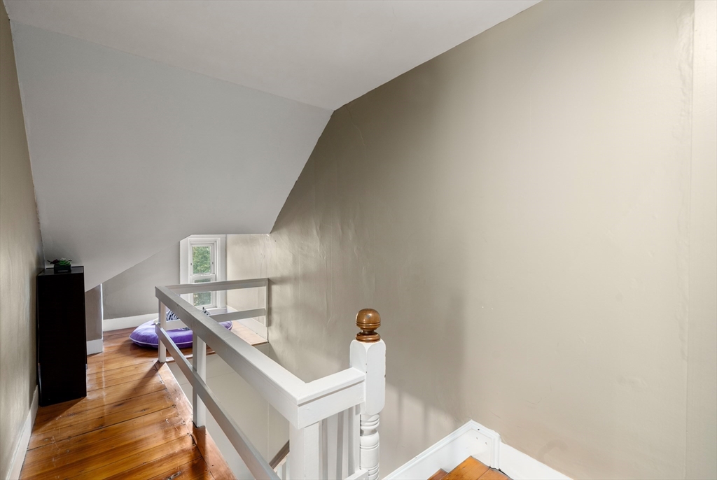 639 Pleasant St