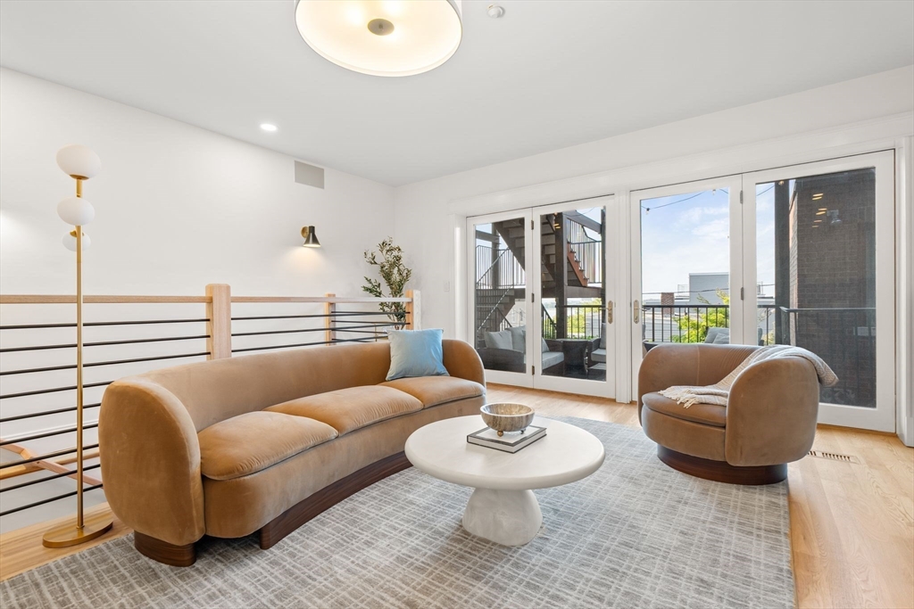 53 Thomas Park # 2