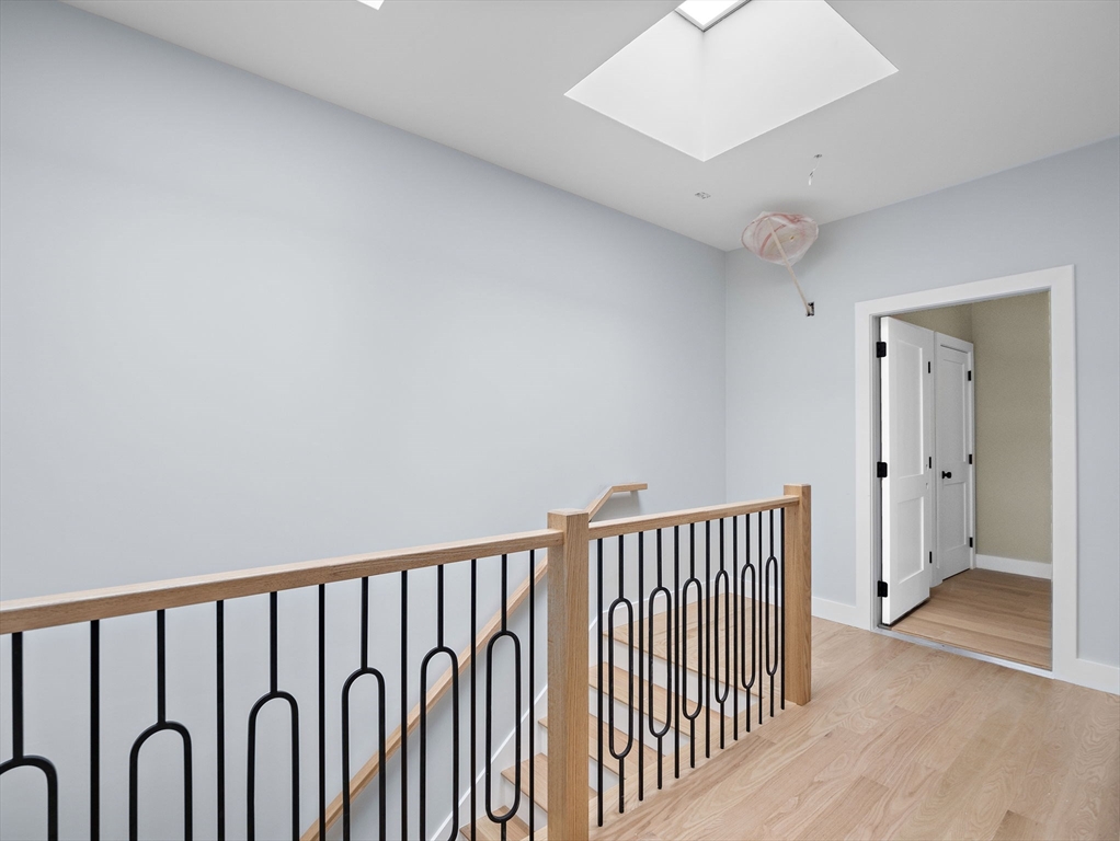 106-108 Bunker Hill St # 6P