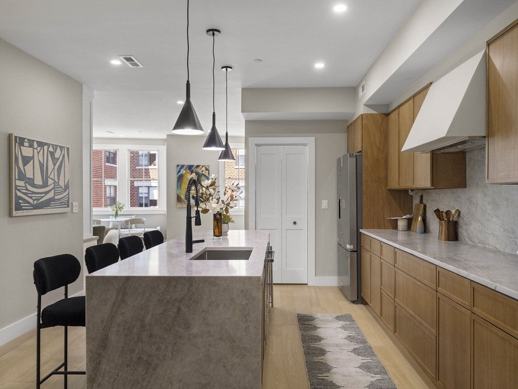 106-108 Bunker Hill St # 6P