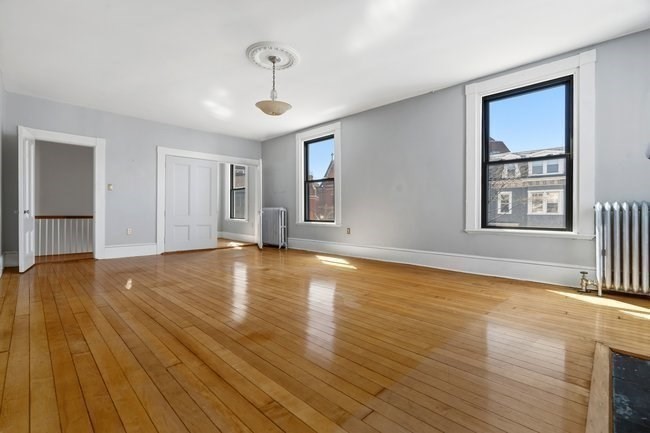 512 East Broadway
