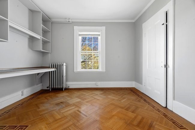 512 East Broadway
