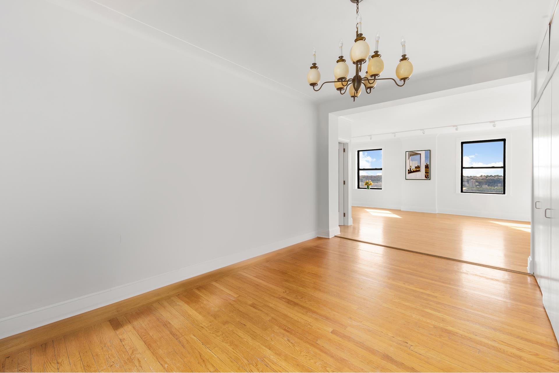 325 RIVERSIDE Drive 122