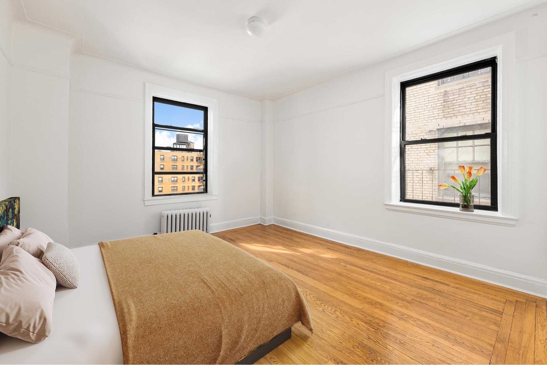 325 RIVERSIDE Drive 122