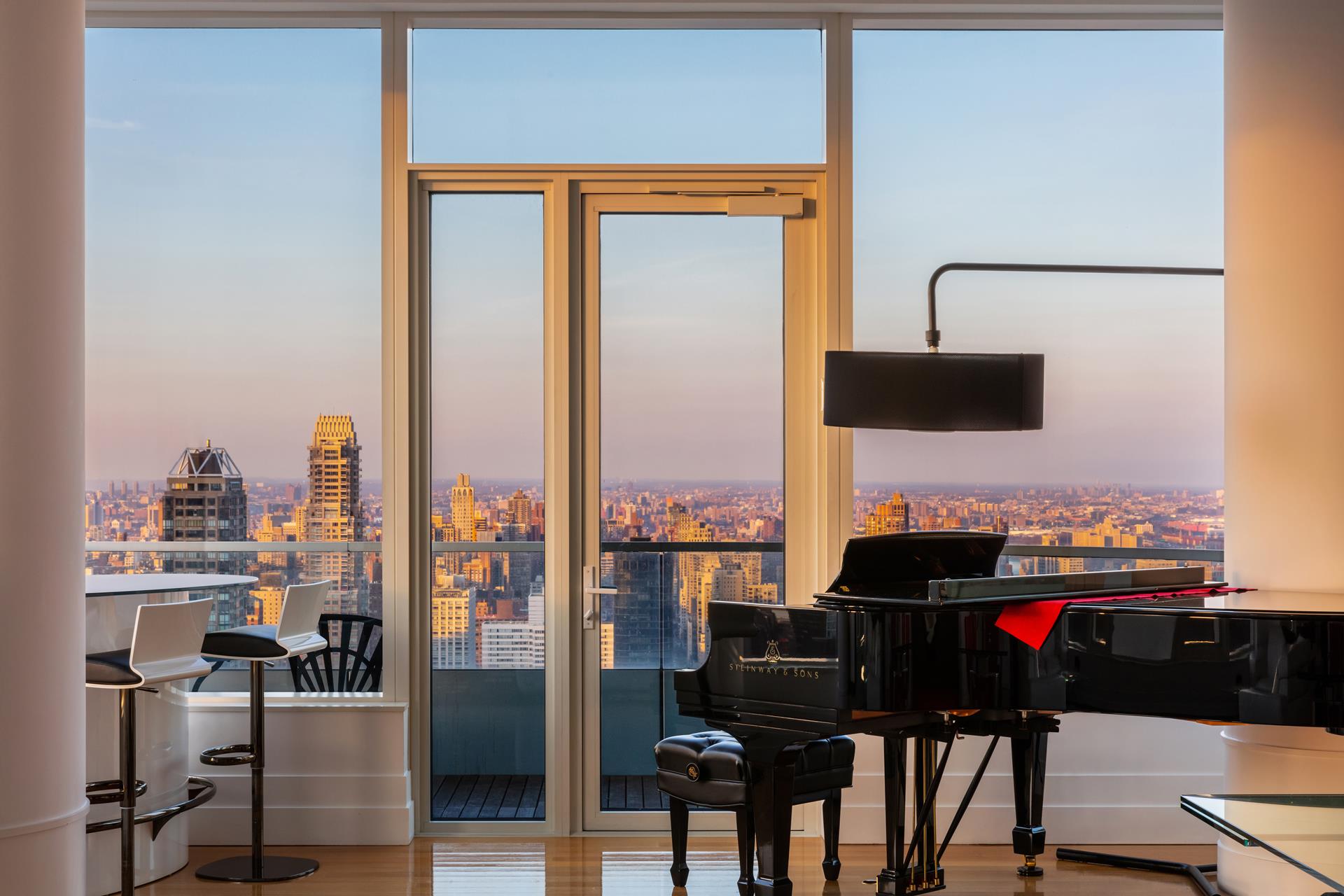 252 E 57TH Street 59A