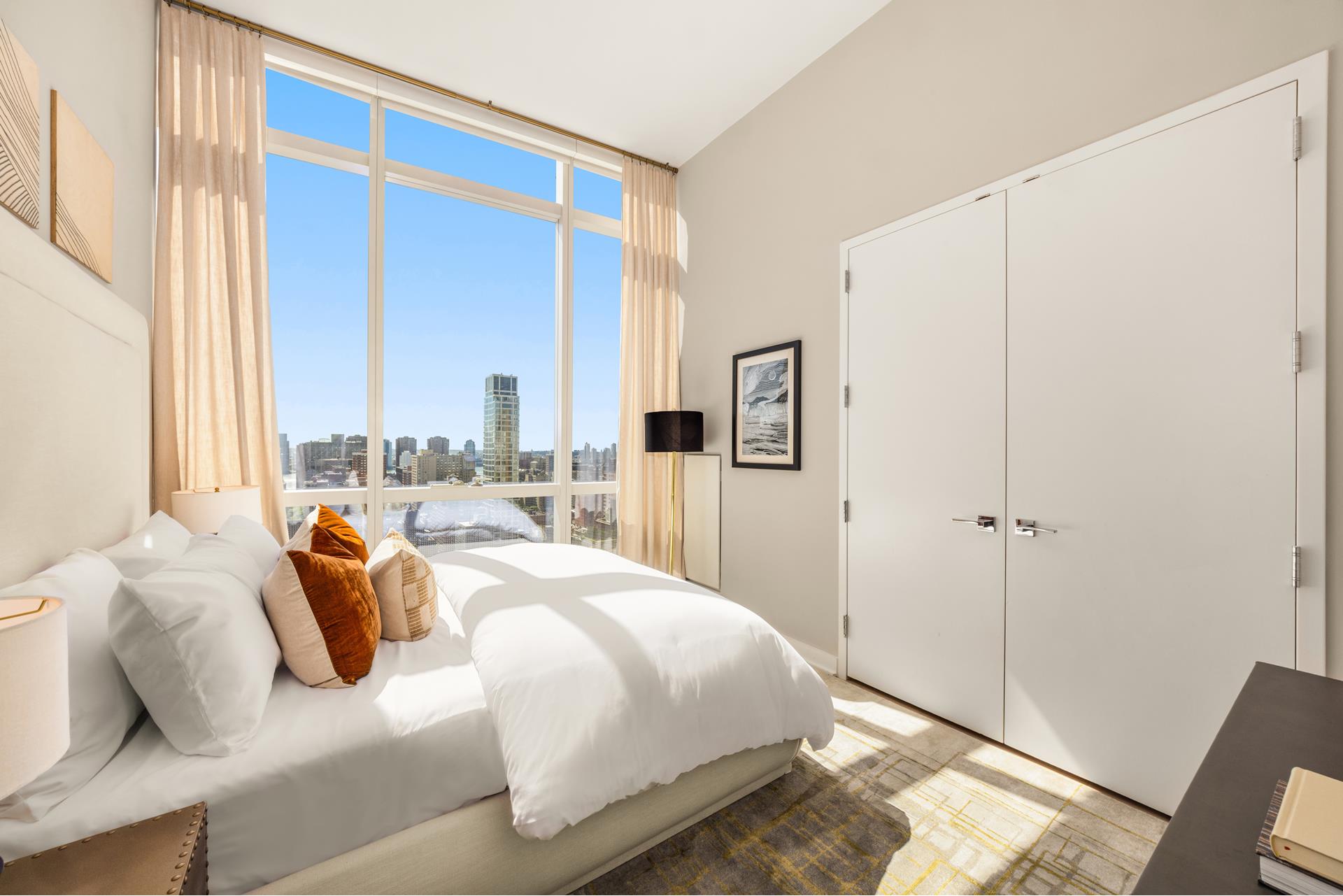 400 PARK Avenue S 26C