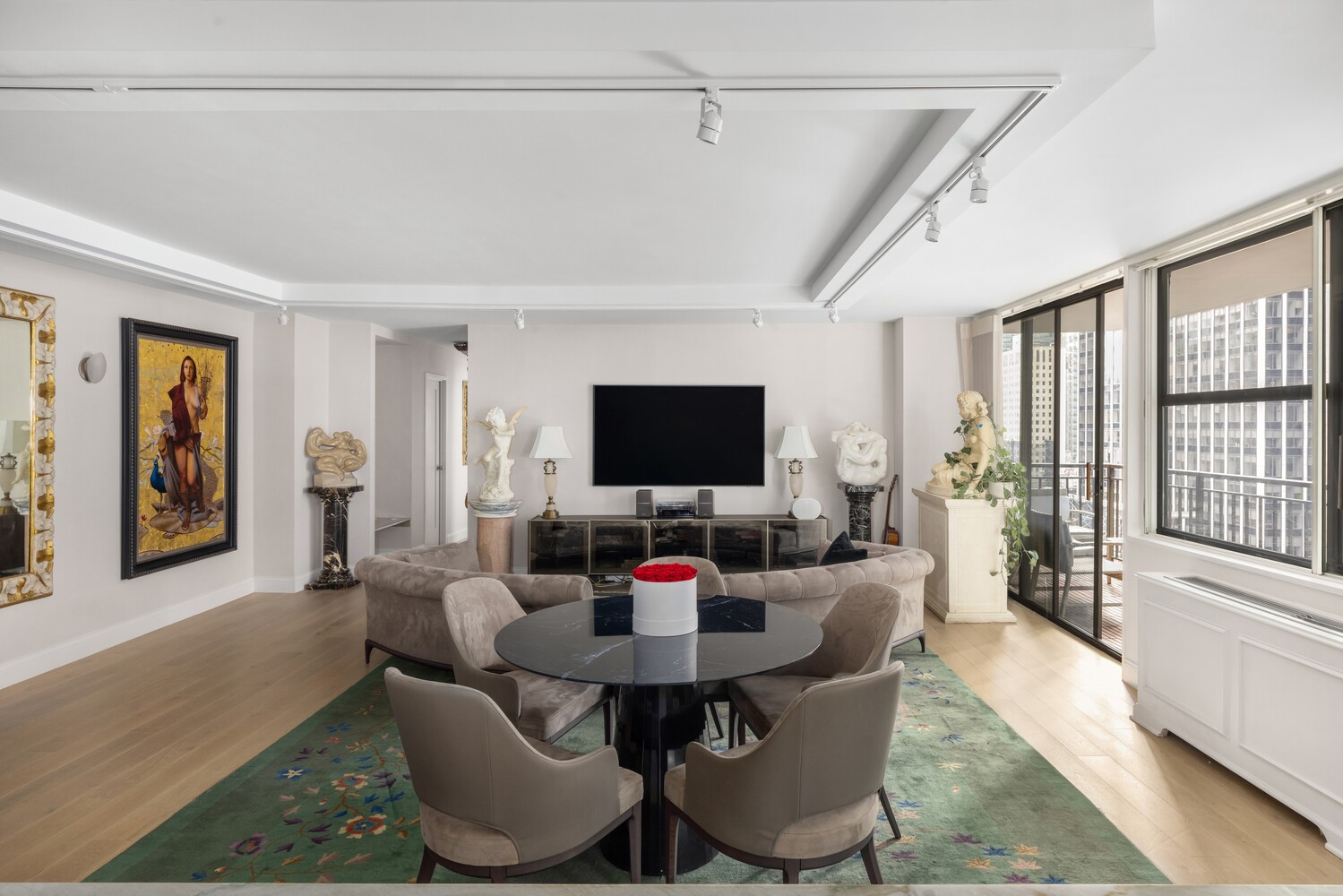 112 W 56TH Street 24S