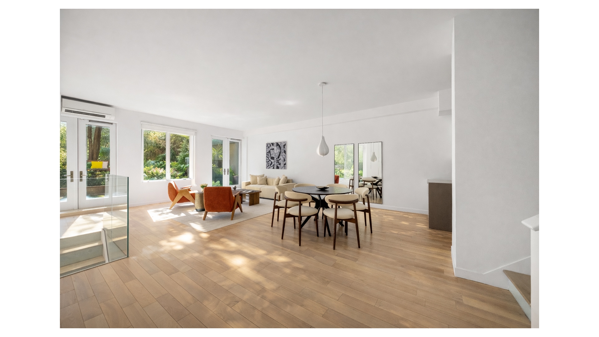 120 E 29TH Street TH1